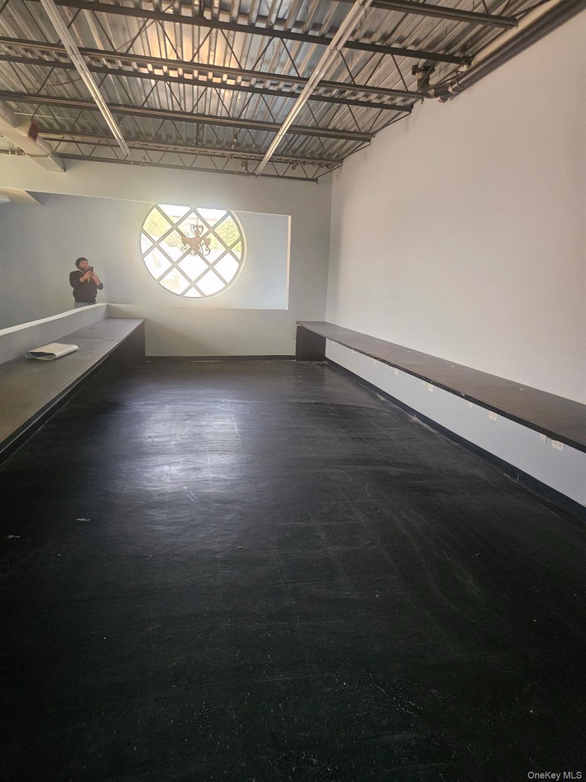 250 Jackson Avenue, Bronx, NY 10454