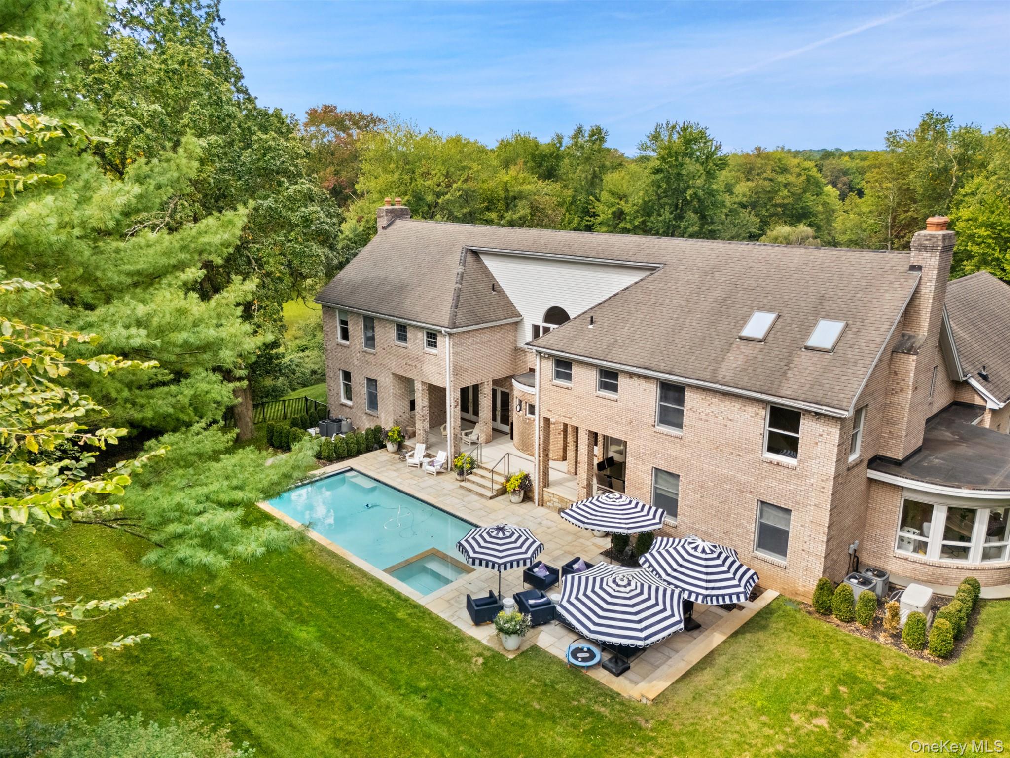 9 Hobby Farm Drive, Bedford, NY 10506