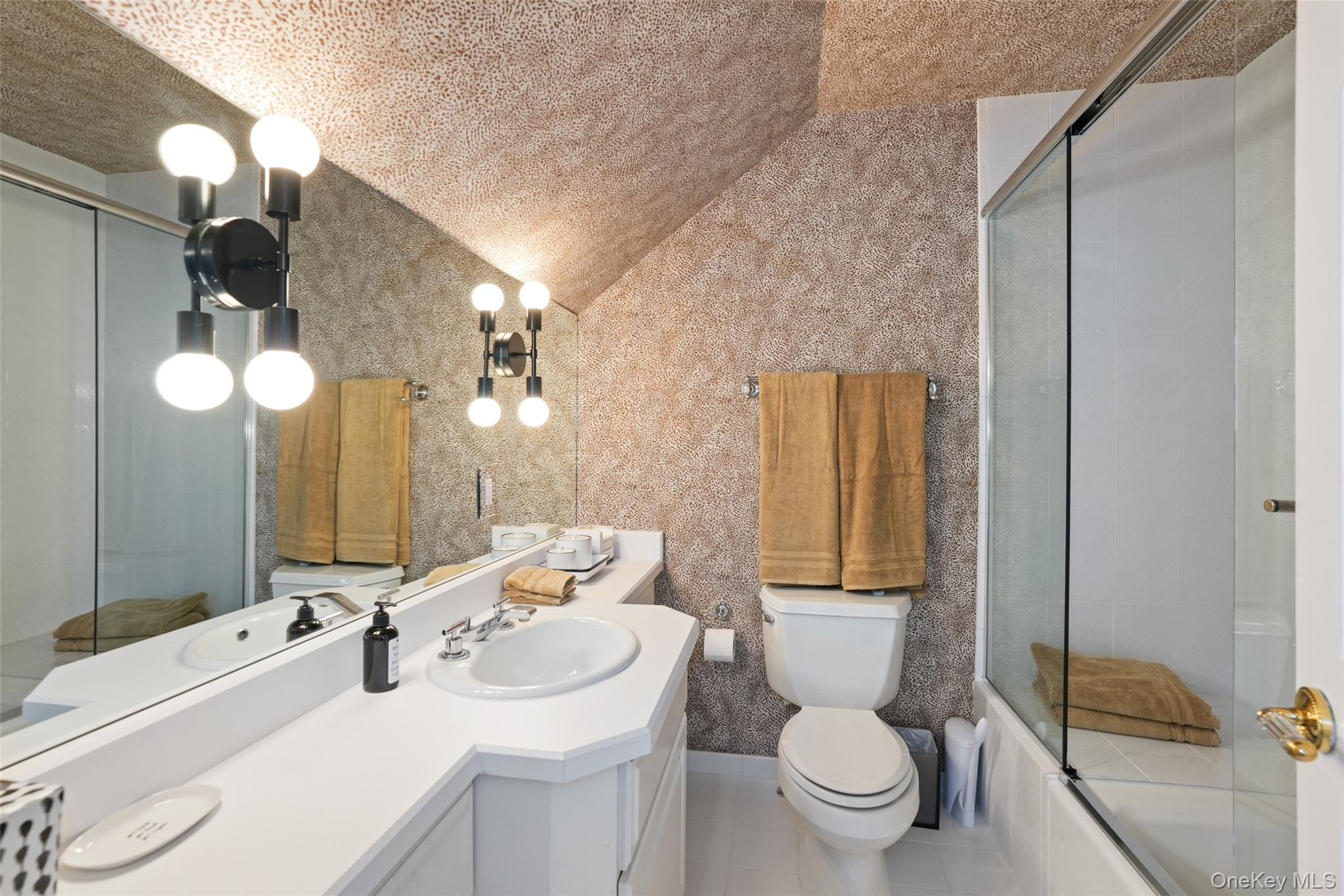 9 Hobby Farm Drive, Bedford, NY 10506