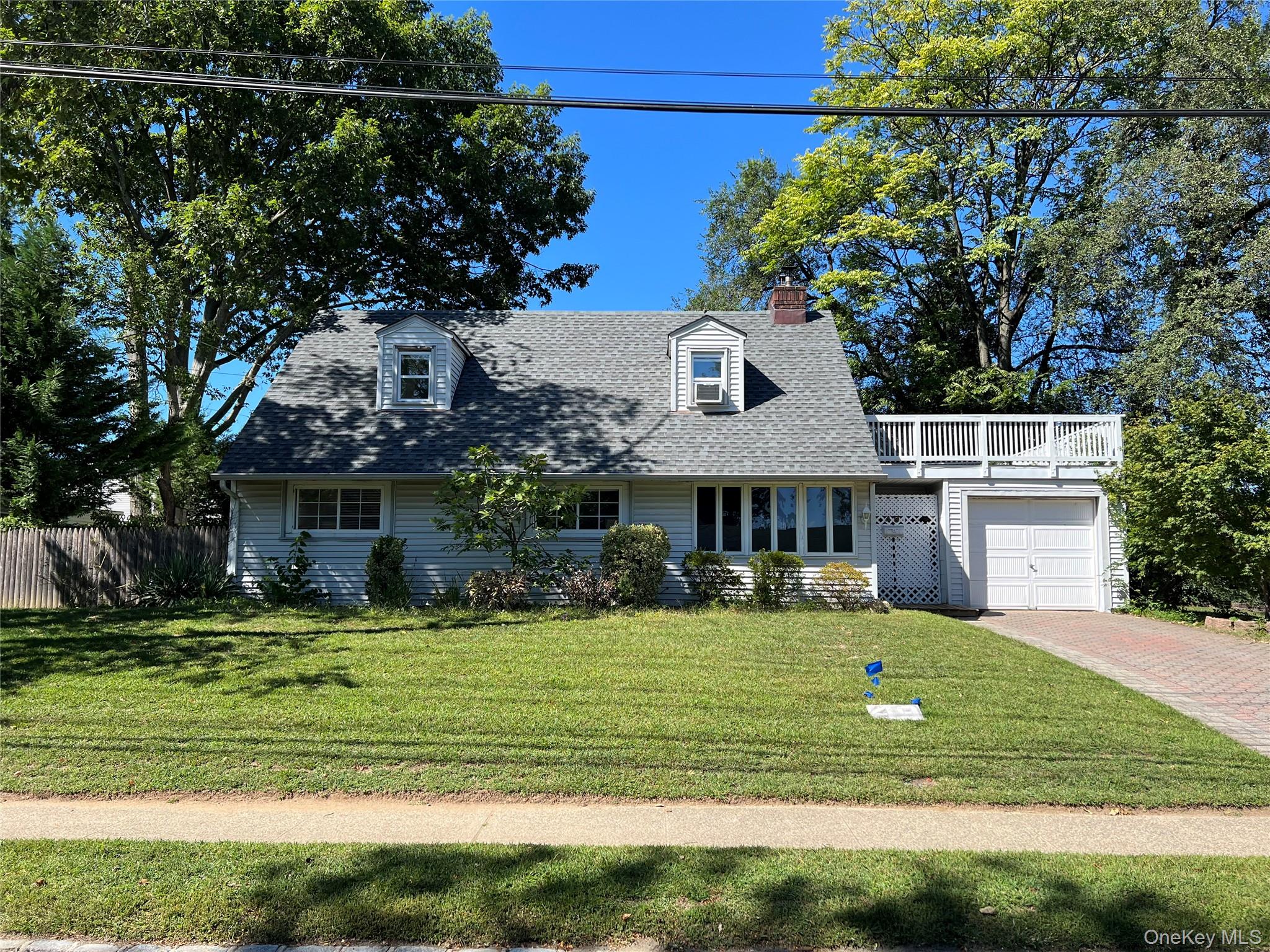 49 Radcliff Ave. Avenue, Port Washington, NY 11050