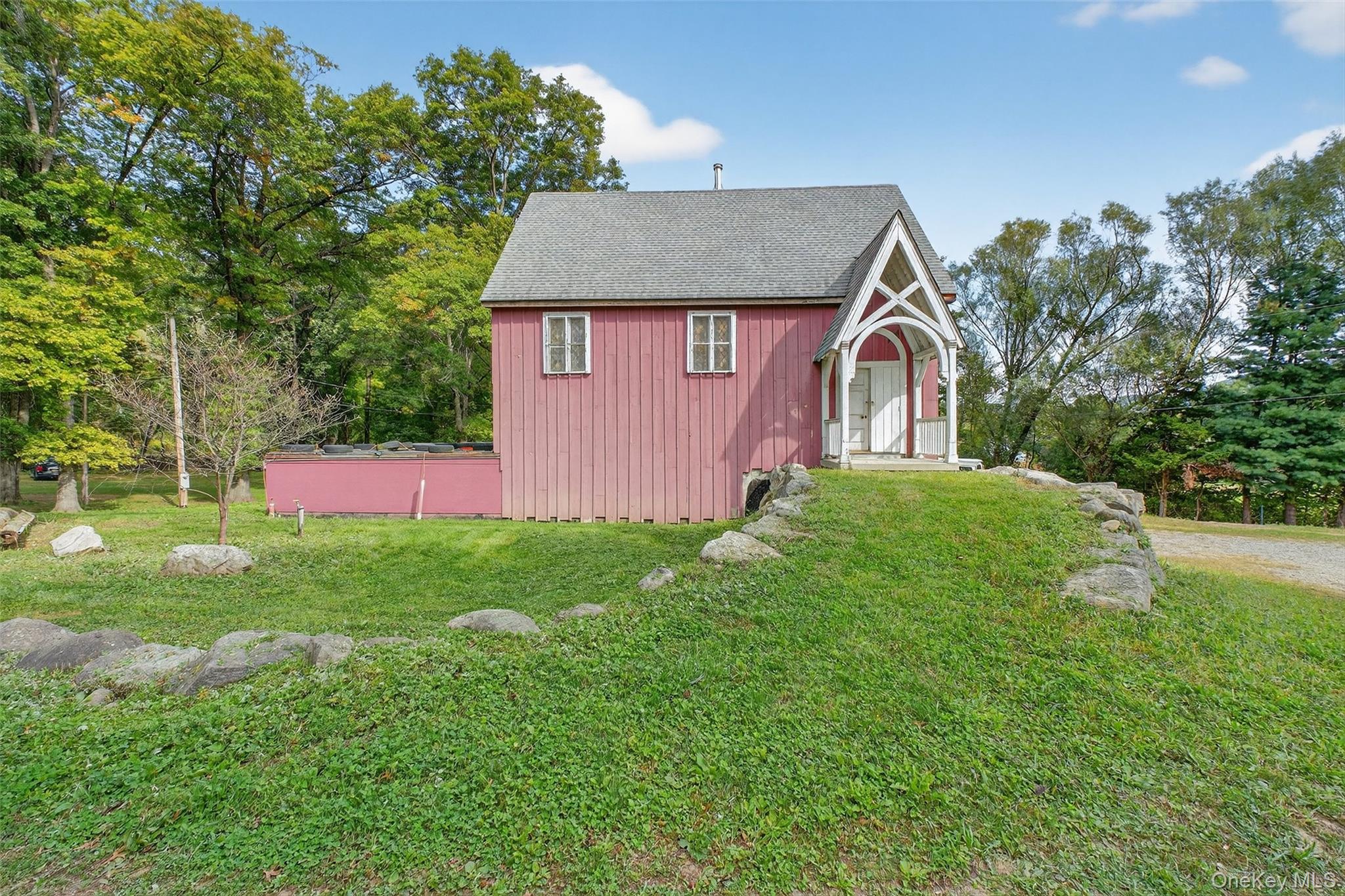 3 Horsemens Trail, Cold Spring, NY 10516