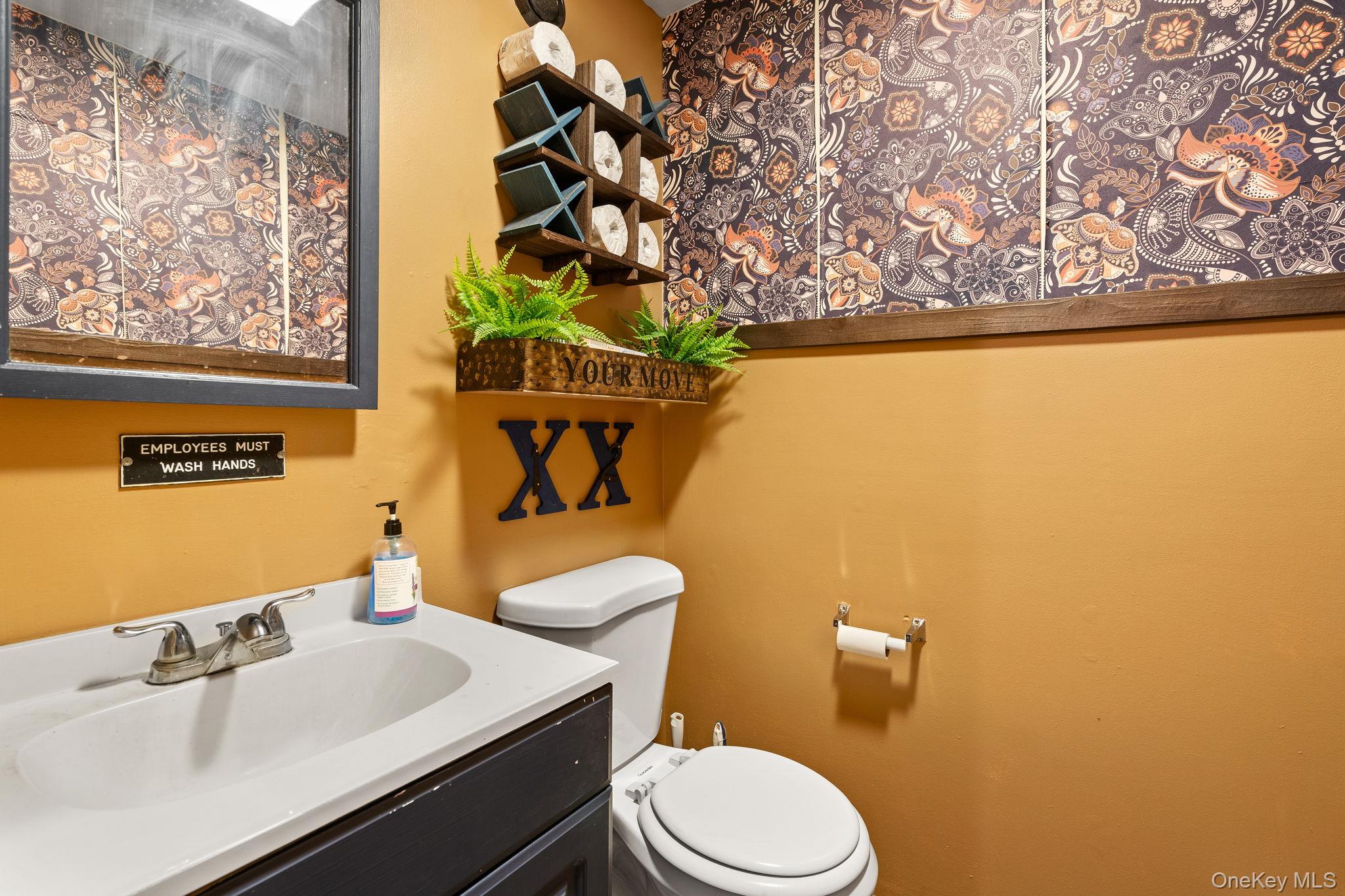 1218 Burlingham Road, Pine Bush, NY 12566