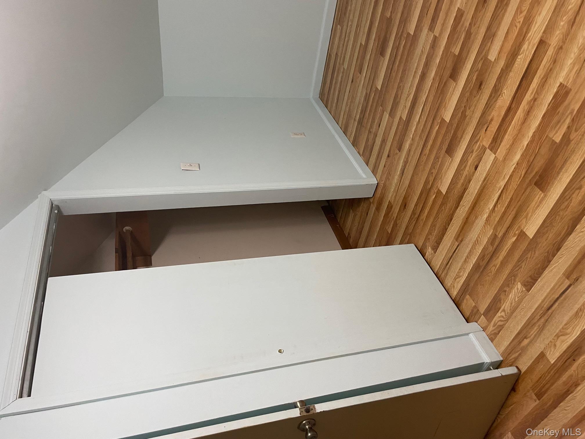 1218 Burlingham Road, Pine Bush, NY 12566