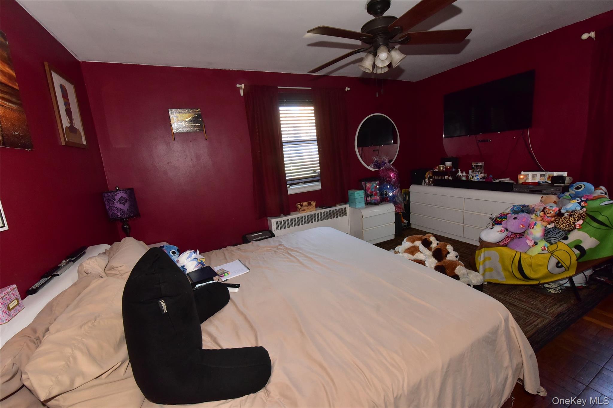 202-35 Foothill Avenue # B24, Hollis, NY 11423