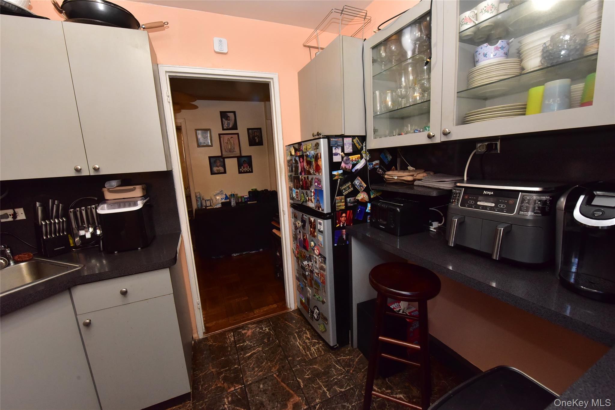 202-35 Foothill Avenue # B24, Hollis, NY 11423