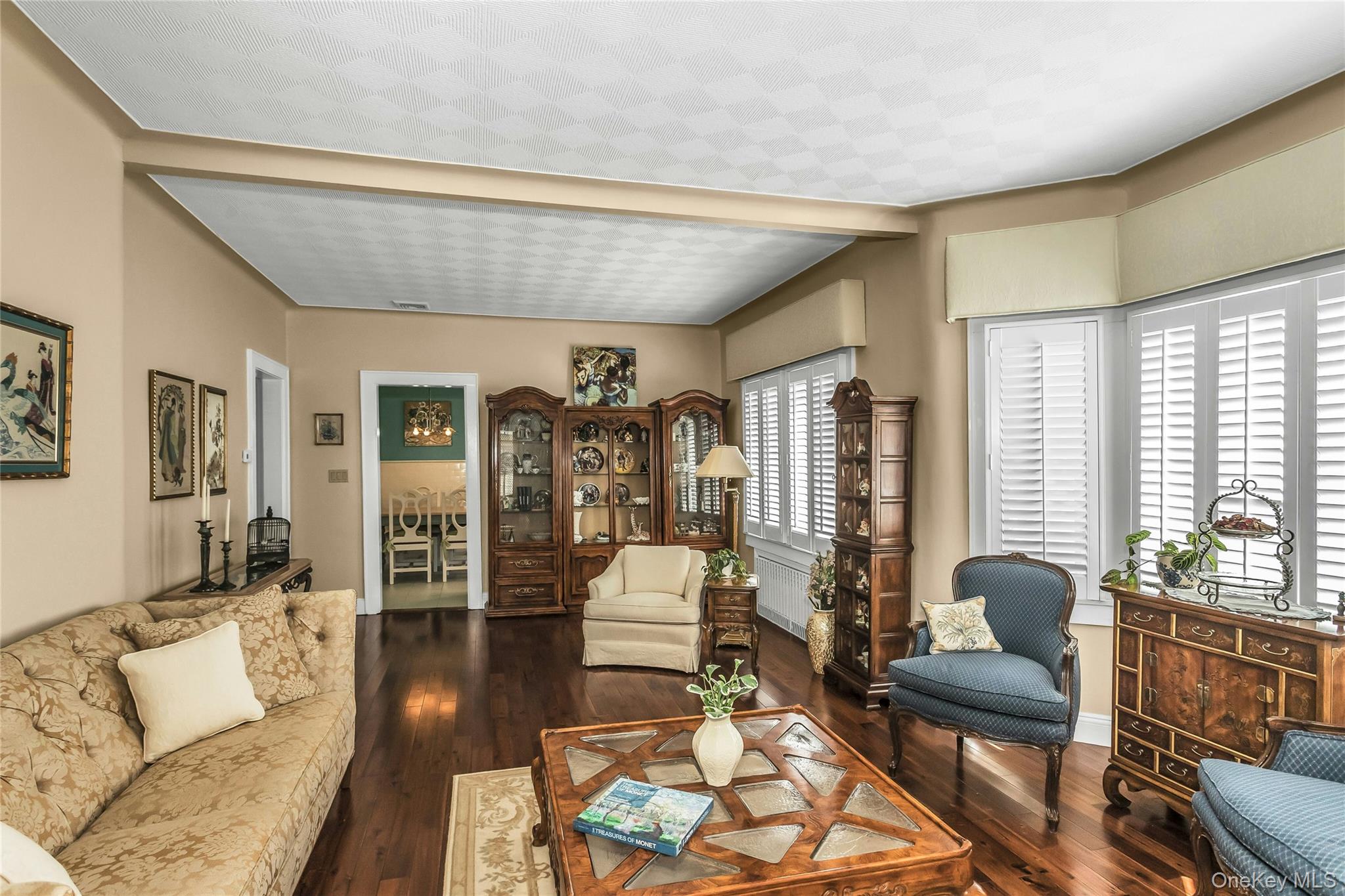 329 E Hudson Street, Long Beach, NY 11561