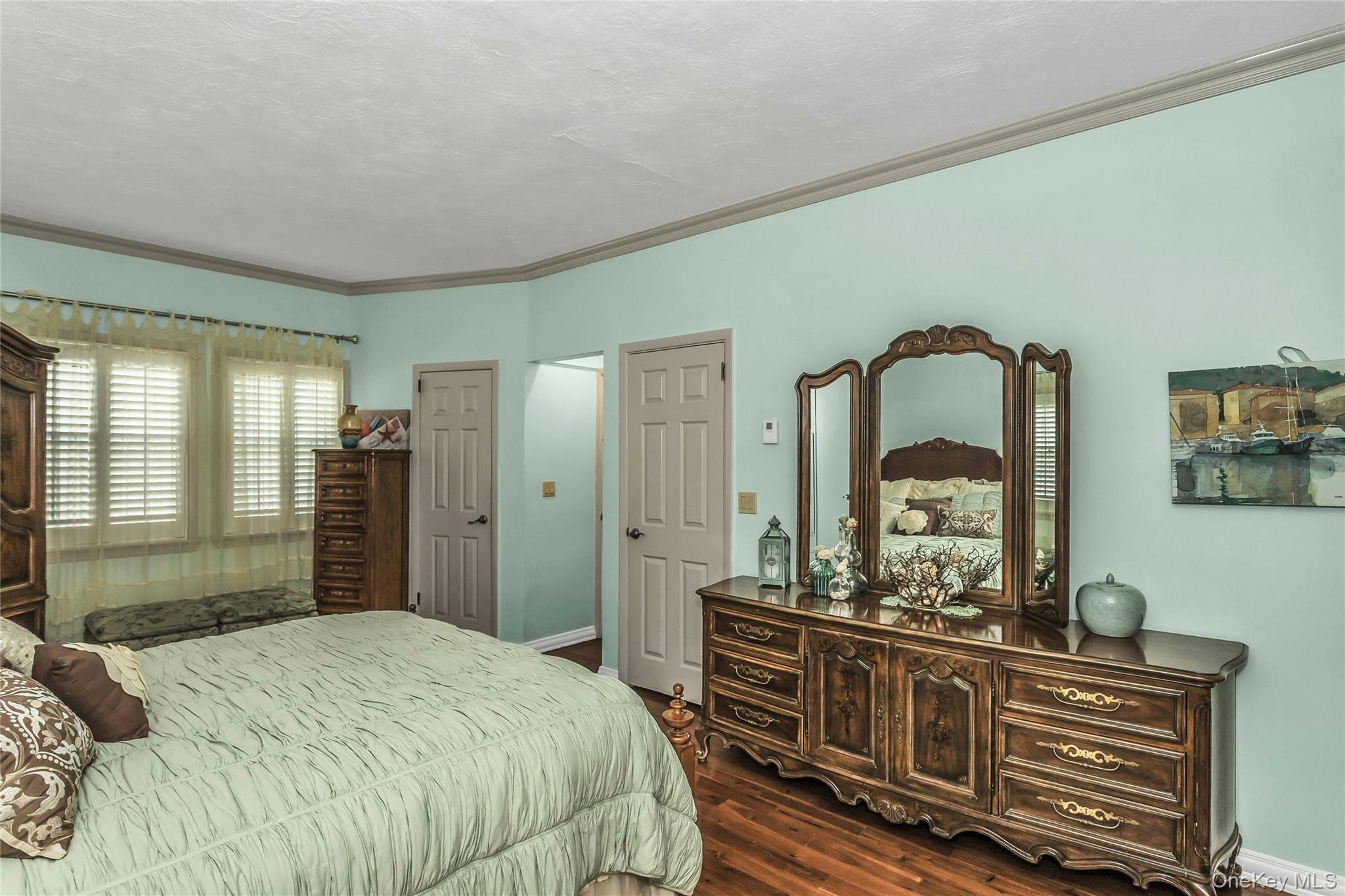 329 E Hudson Street, Long Beach, NY 11561