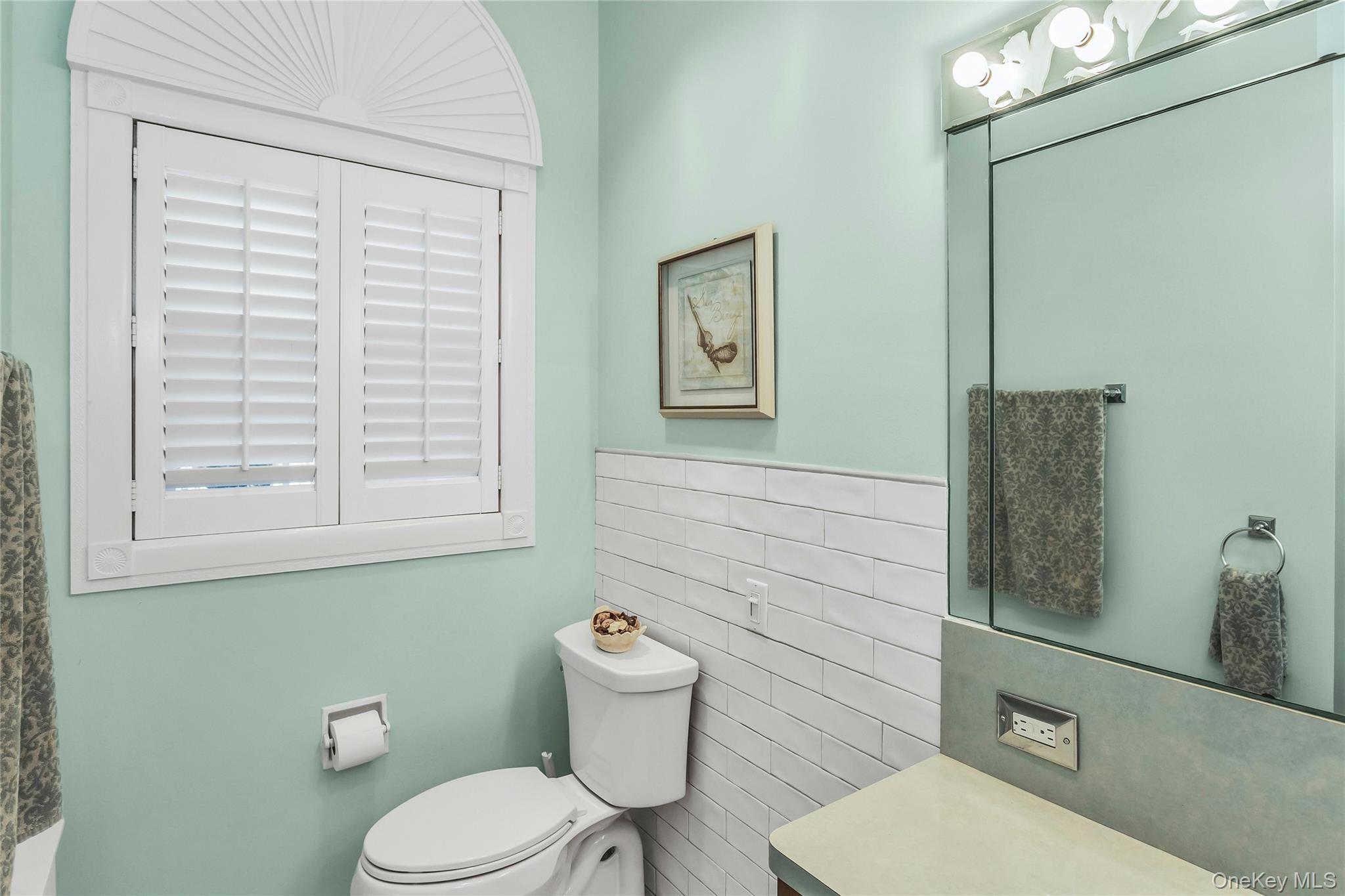 329 E Hudson Street, Long Beach, NY 11561