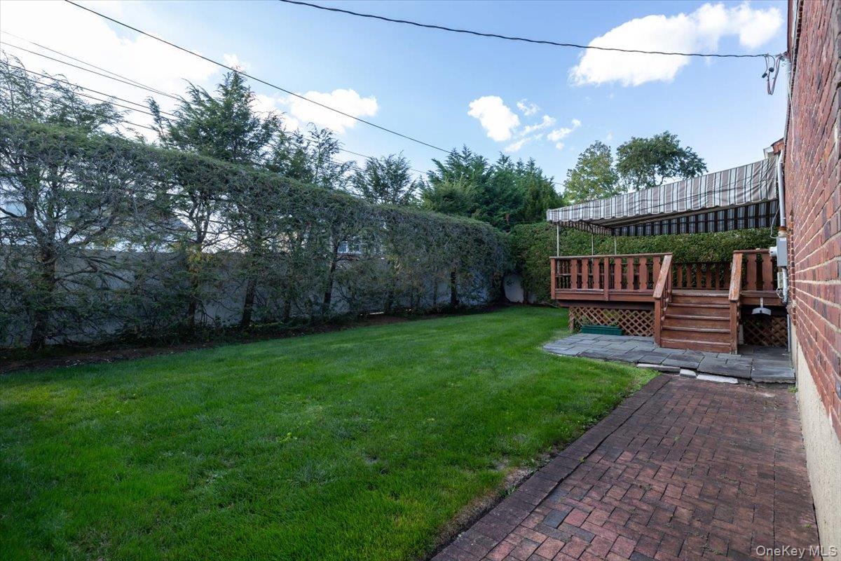 144 Orchard Street, Plainview, NY 11803