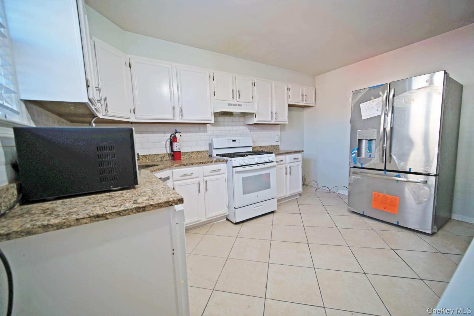 21 Lake Avenue # 2, Yonkers, NY 10703