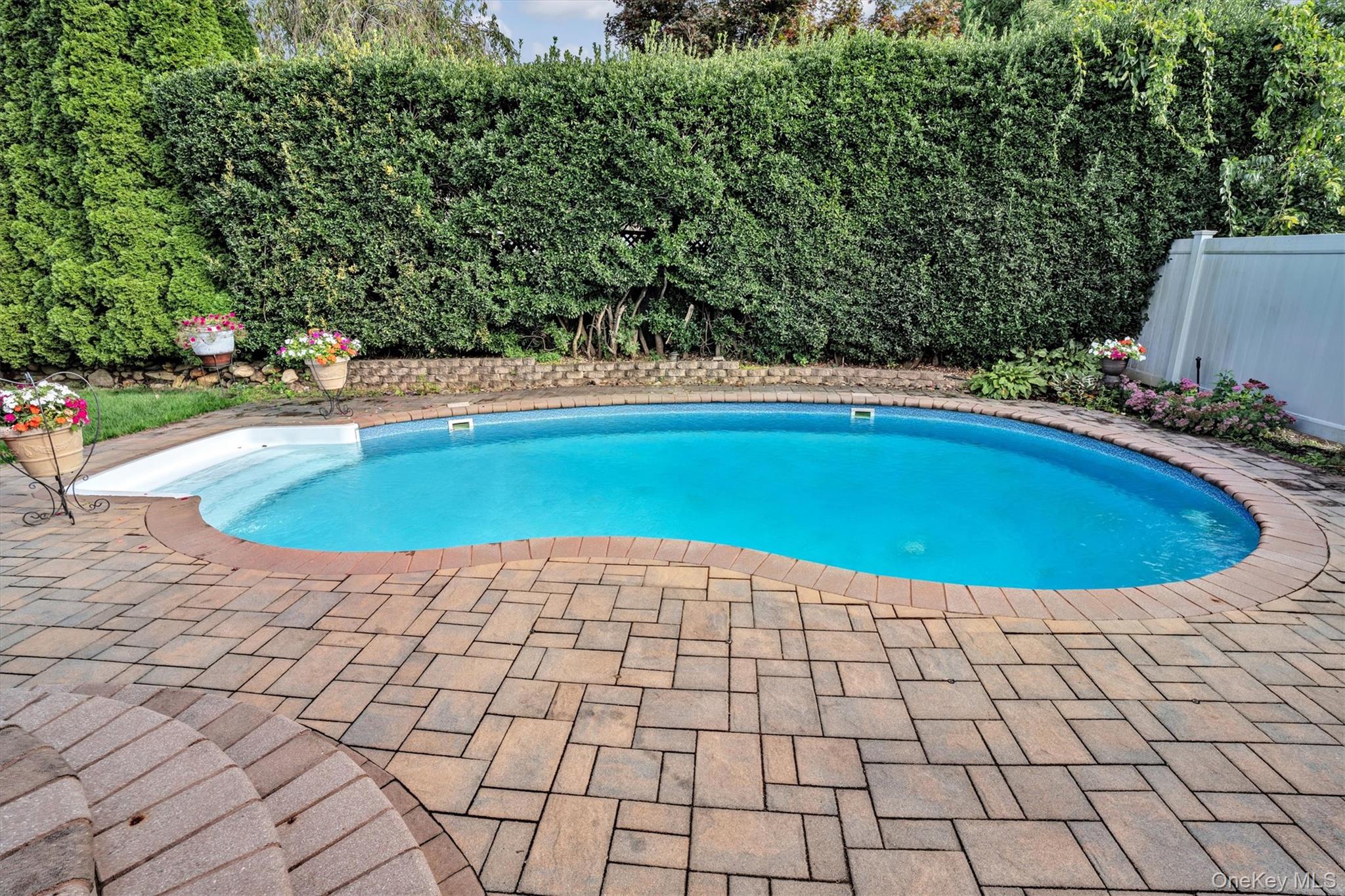 207 Juniper Road, Kings Park, NY 11754