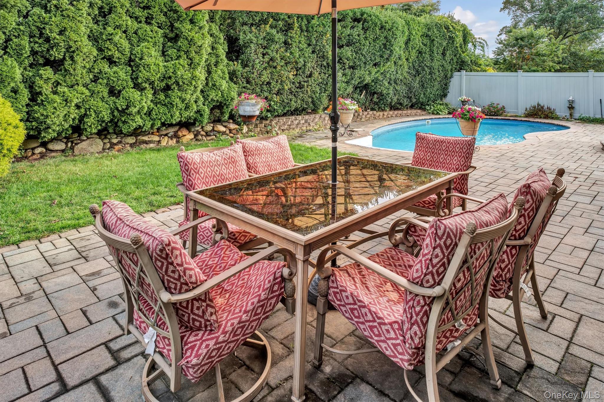 207 Juniper Road, Kings Park, NY 11754