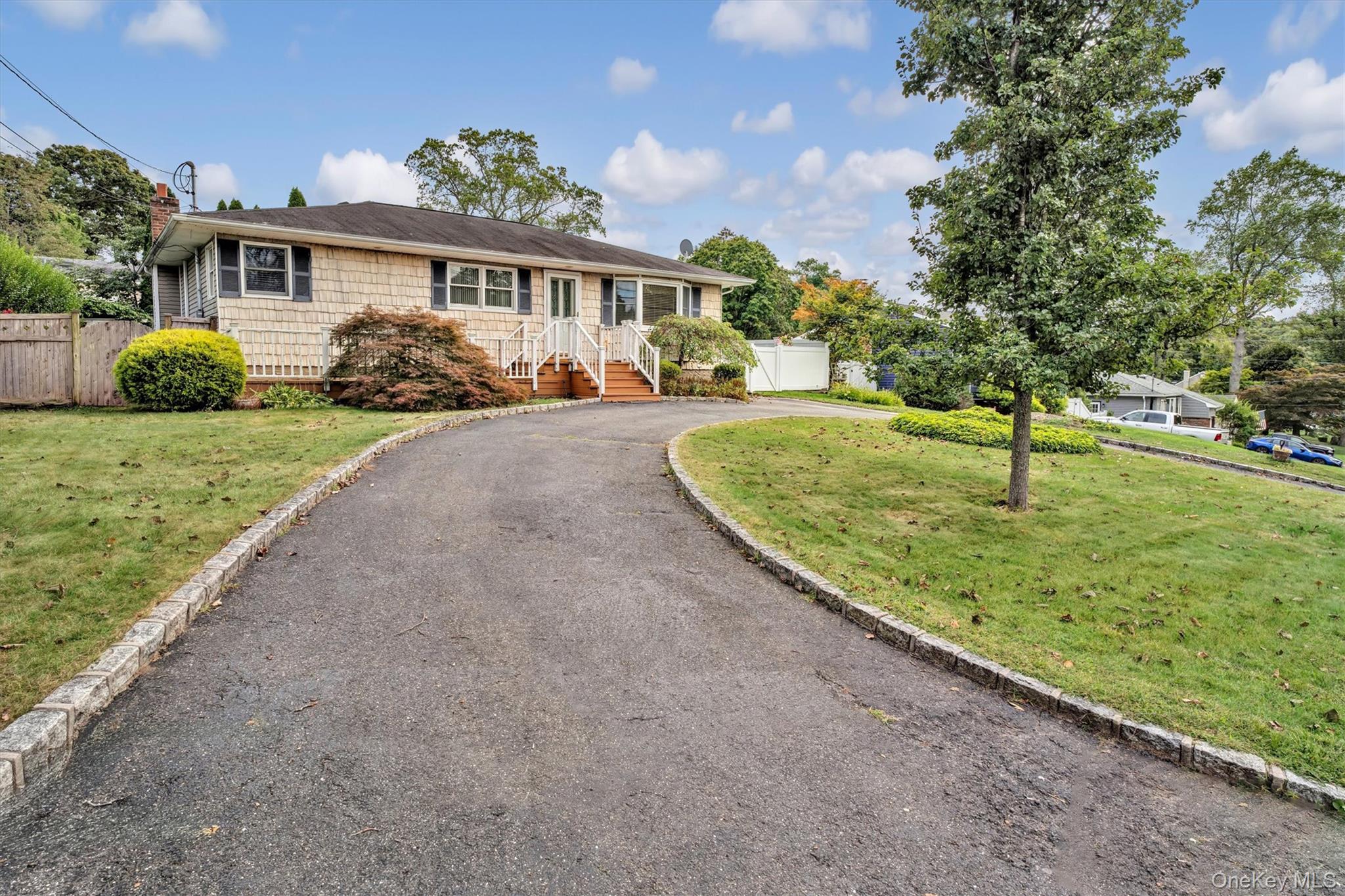 207 Juniper Road, Kings Park, NY 11754