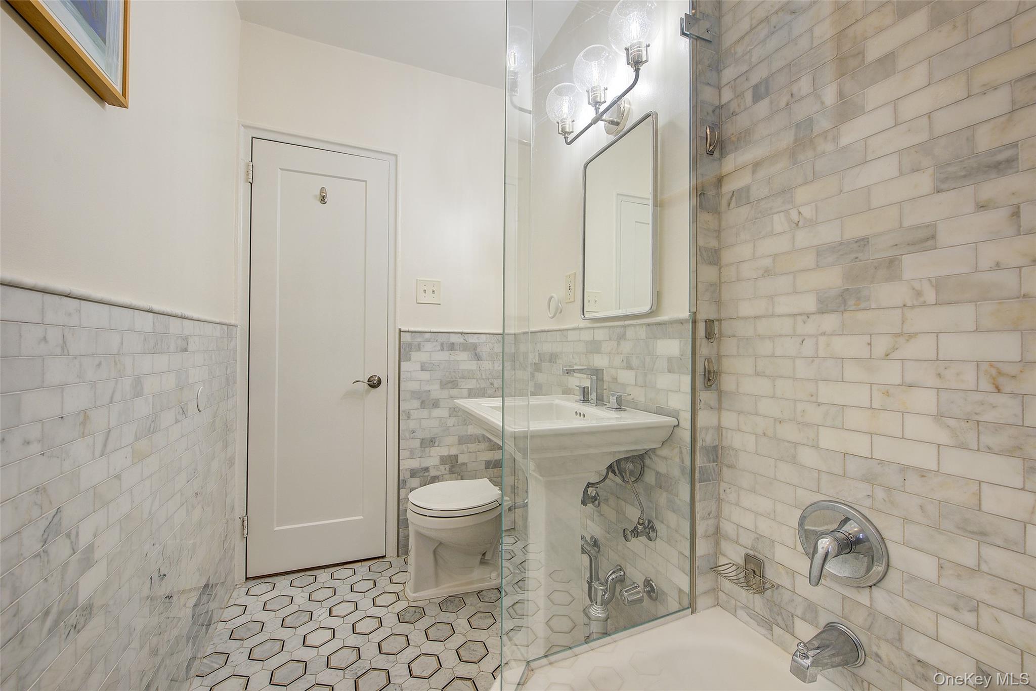 77-35 113th Street # 2N, Forest Hills, NY 11375