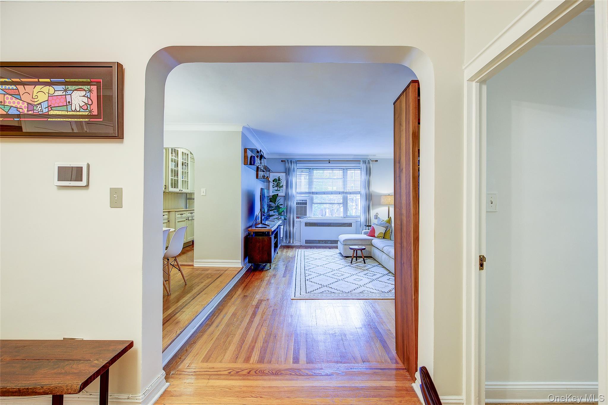 77-35 113th Street # 2N, Forest Hills, NY 11375