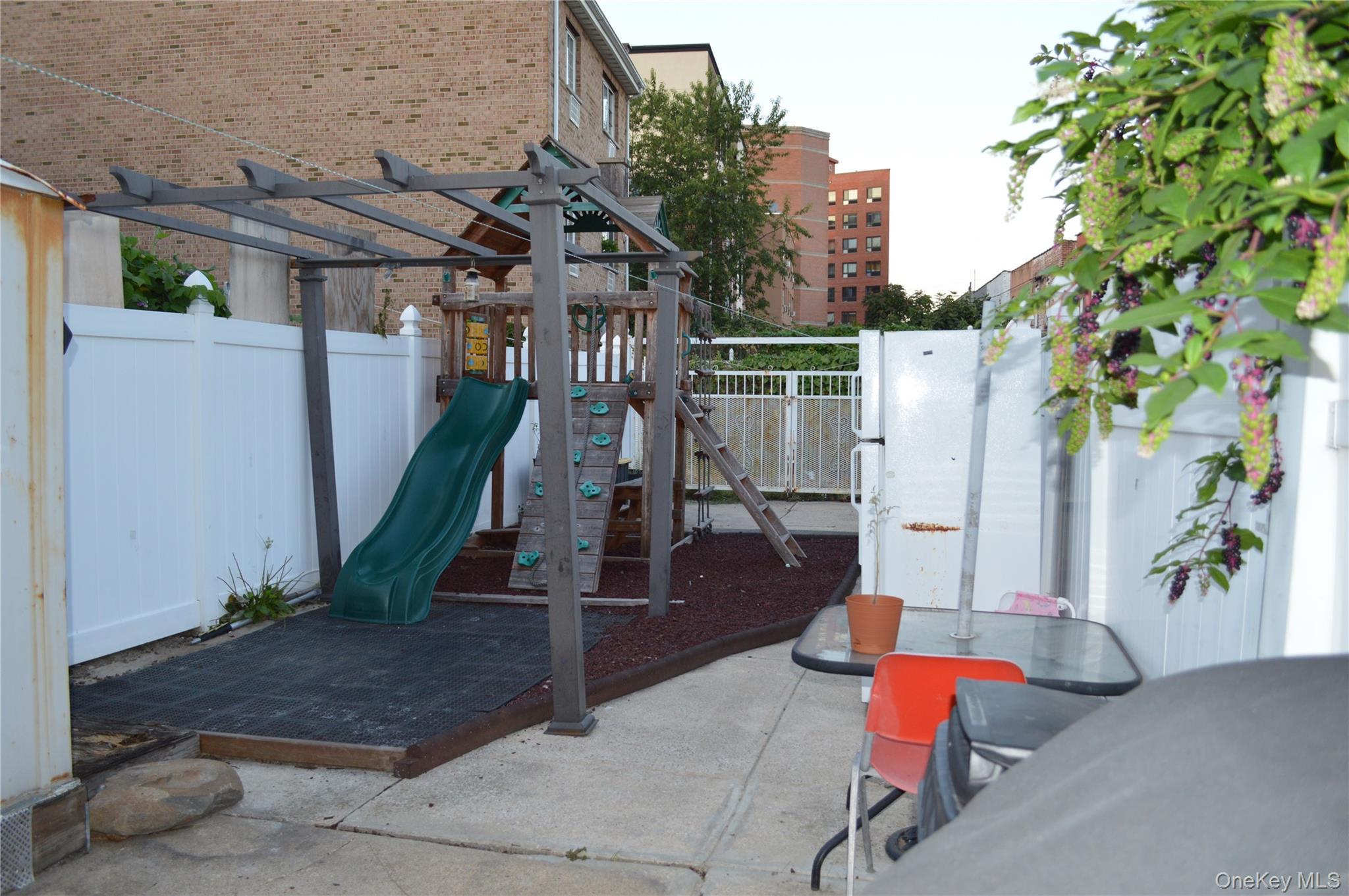 1754 Zerega Avenue, Bronx, NY 10462