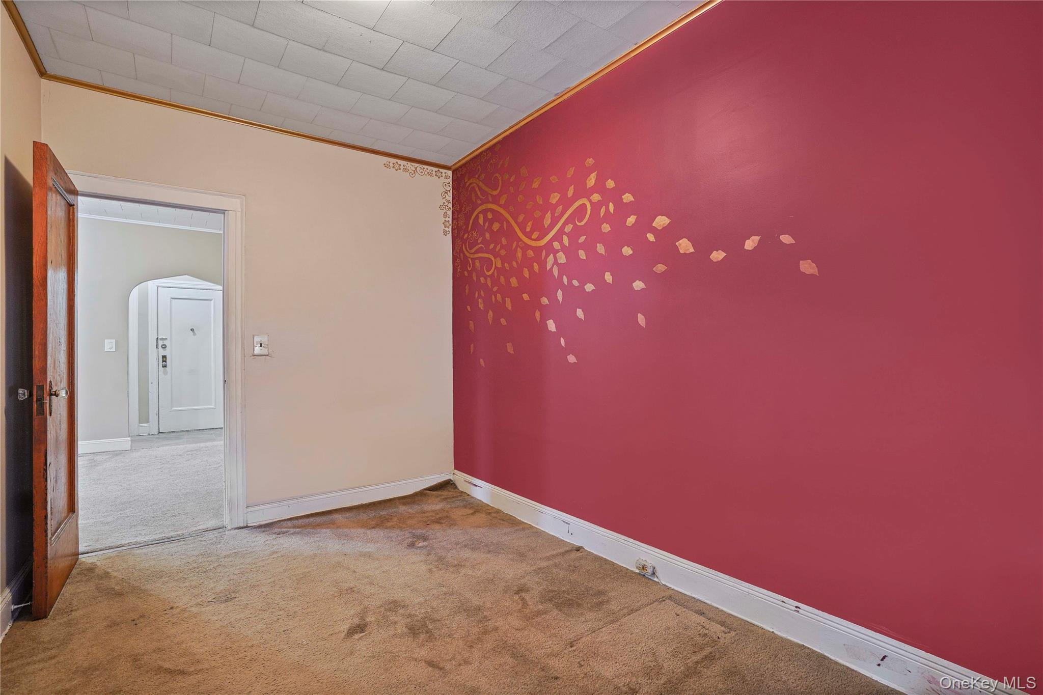 72-07 73 Street, Glendale, NY 11385