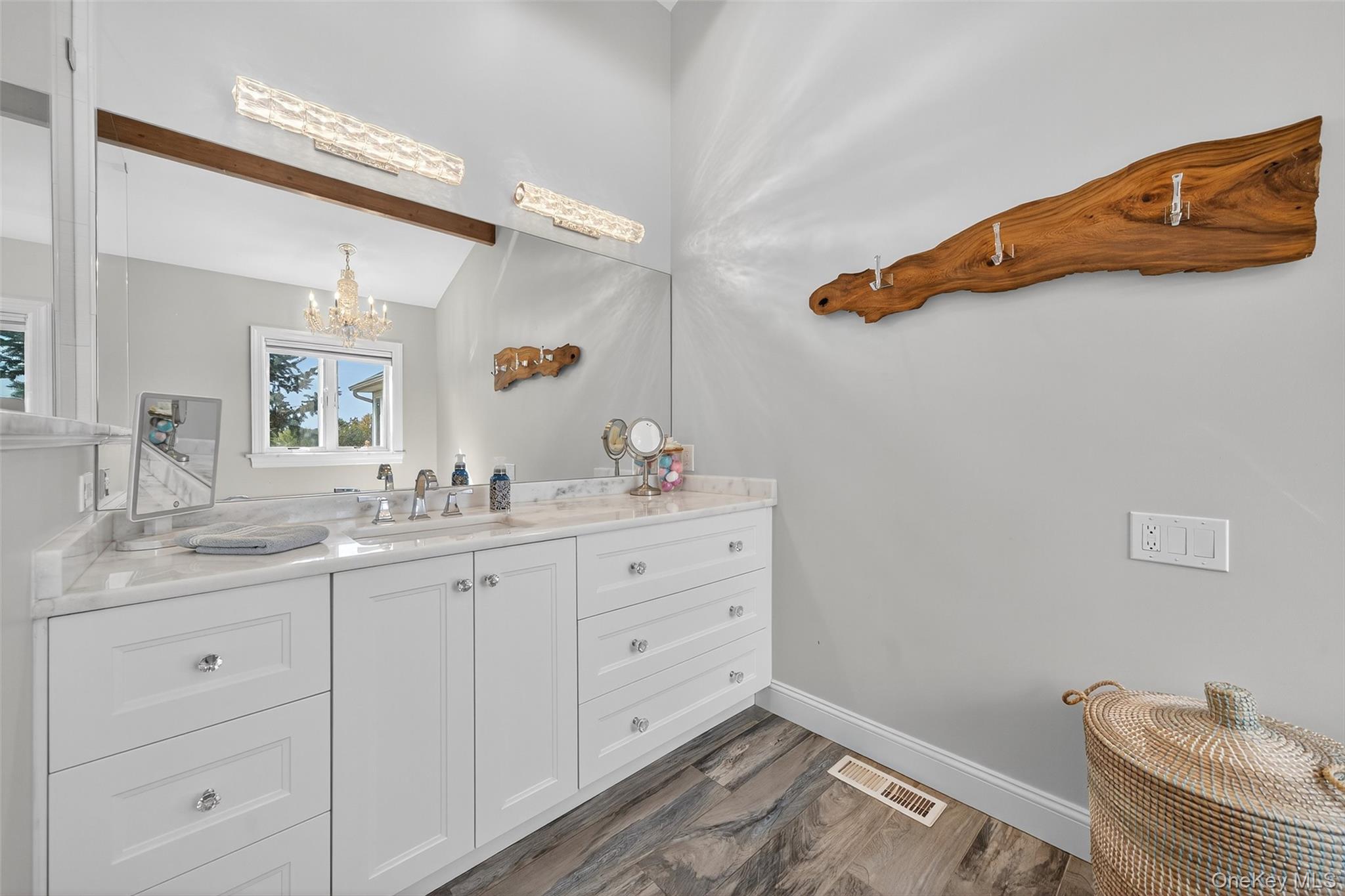 8 Southgate, Goshen, NY 10924