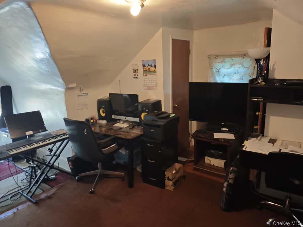 204-06 109th Avenue, Hollis, NY 11412