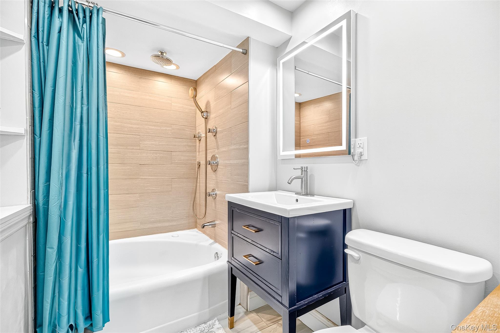 5 Michael Drive, Blauvelt, NY 10913