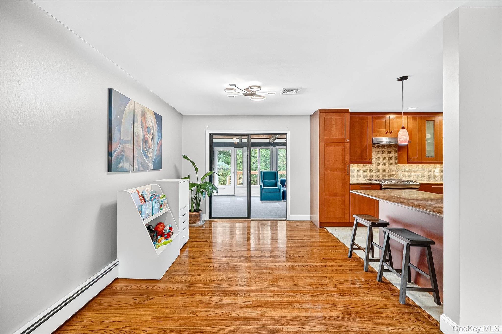 5 Michael Drive, Blauvelt, NY 10913