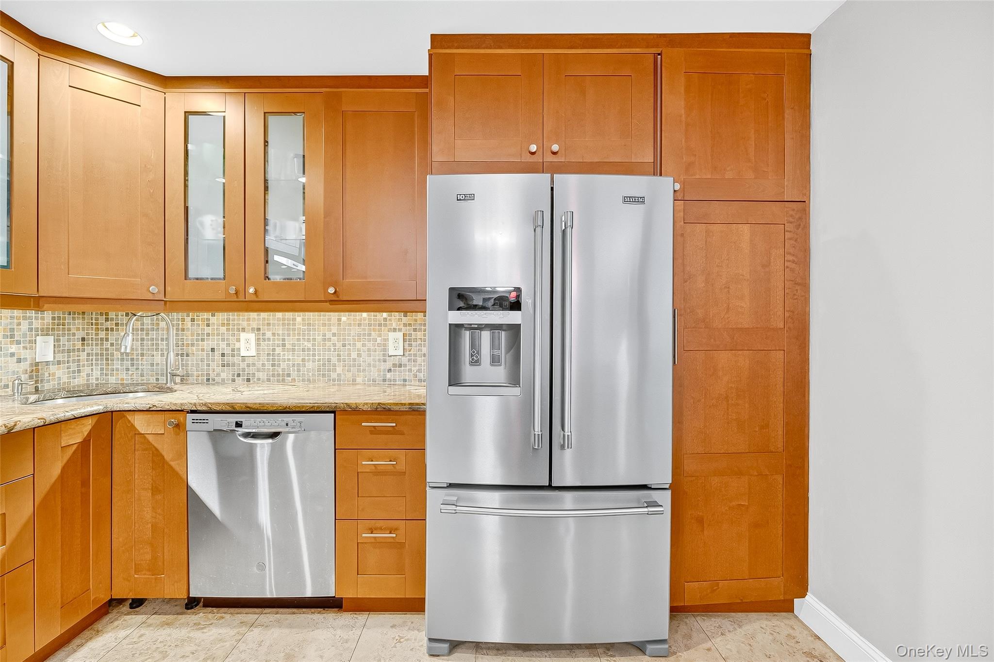 5 Michael Drive, Blauvelt, NY 10913