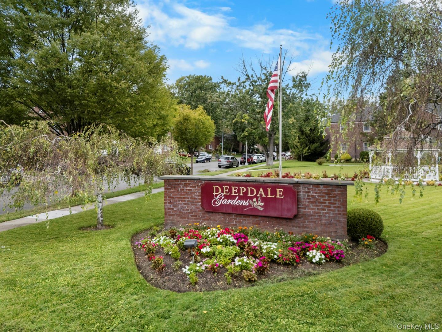 58-16 251st Street # 232, Little Neck, NY 11360