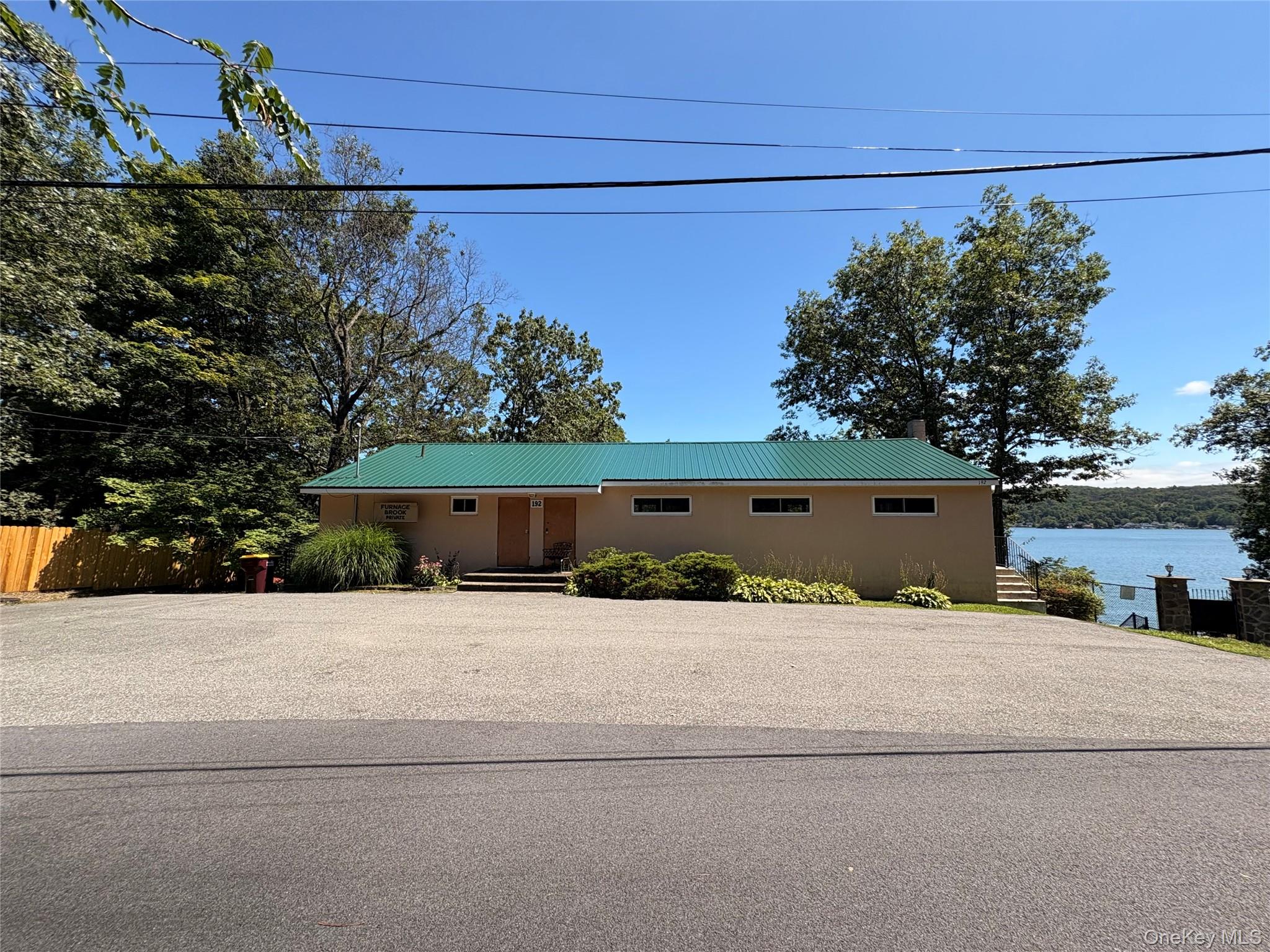 18 Blueberry Hill, Greenwood Lake, NY 10925