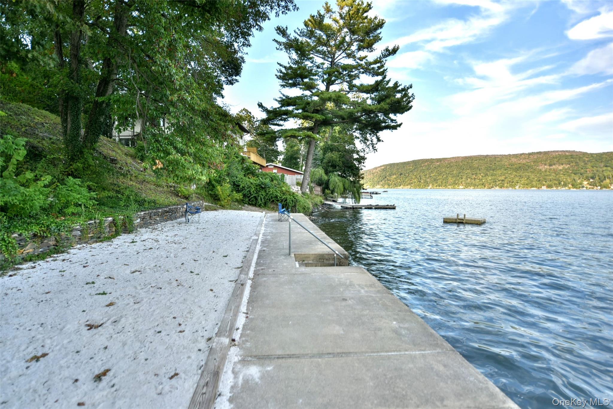 18 Blueberry Hill, Greenwood Lake, NY 10925