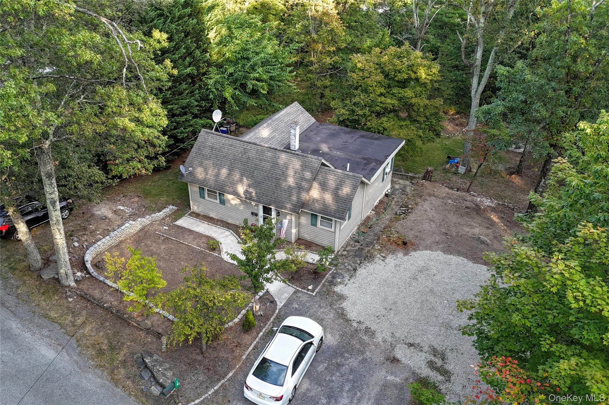 18 Blueberry Hill, Greenwood Lake, NY 10925