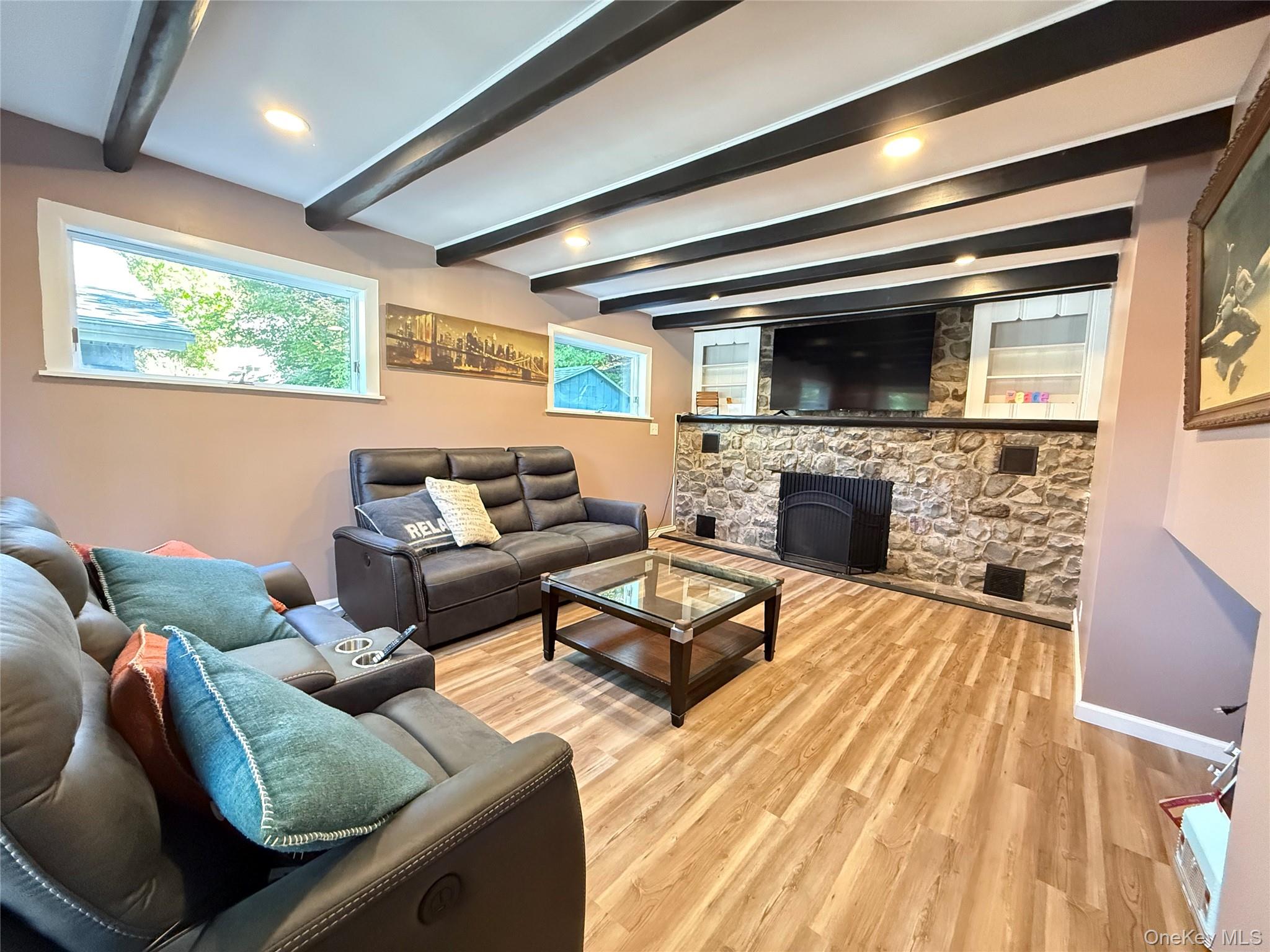 28 Sterling Road, Greenwood Lake, NY 10925