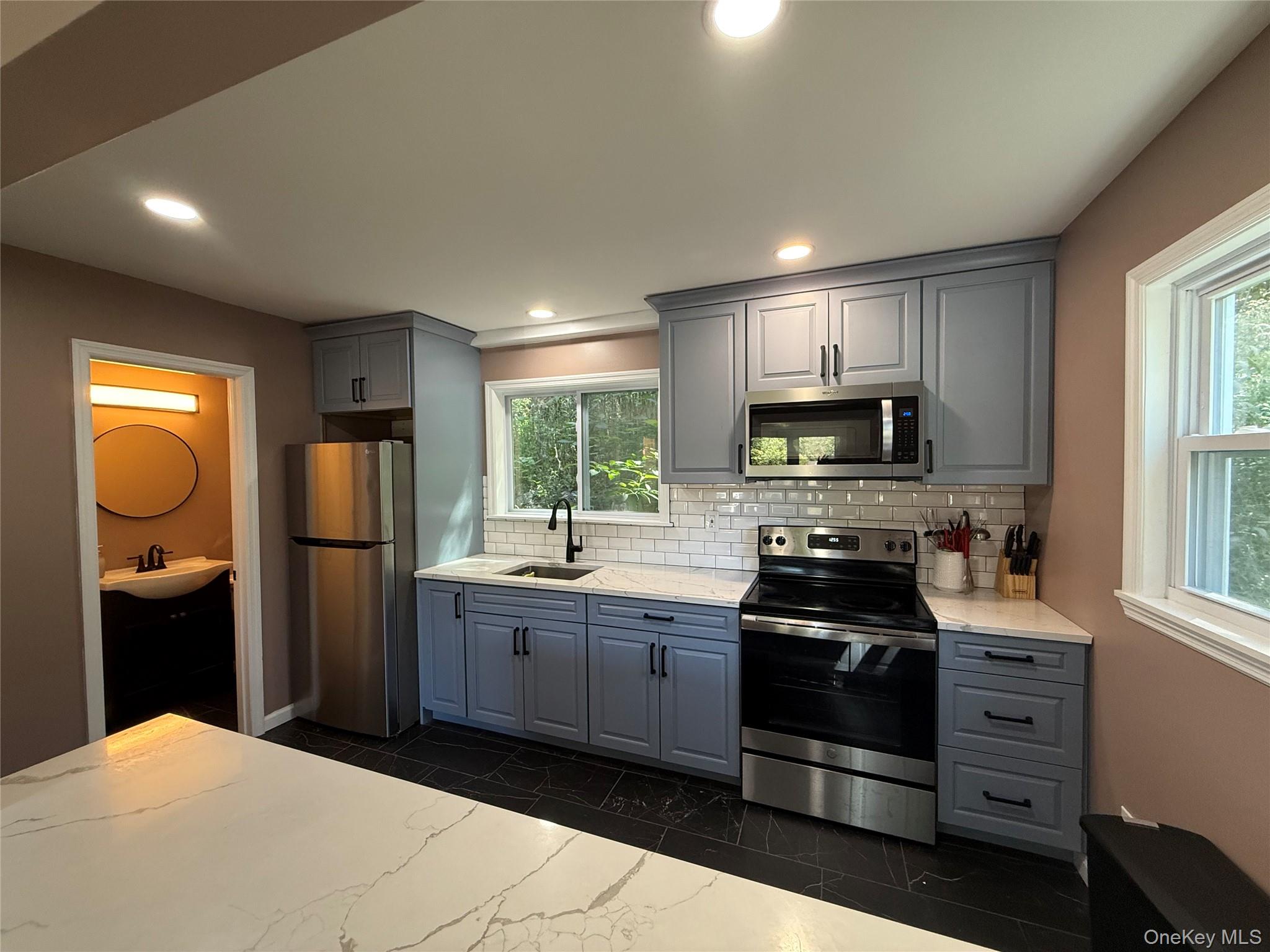 28 Sterling Road, Greenwood Lake, NY 10925