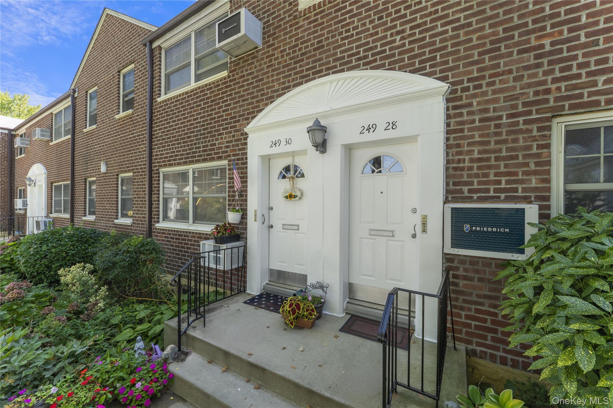 249-30 63rd Avenue # #4-1275, Little Neck, NY 11362