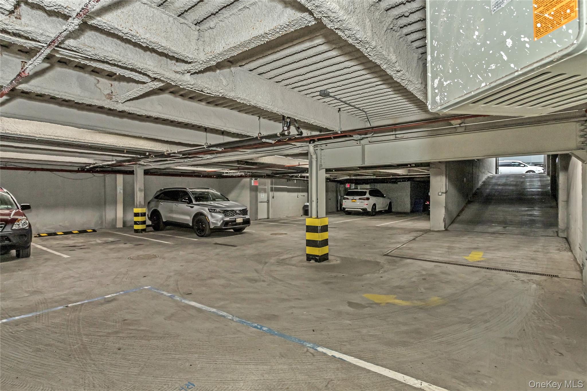 210-08/12 Northern Boulevard, Bayside, NY 11361