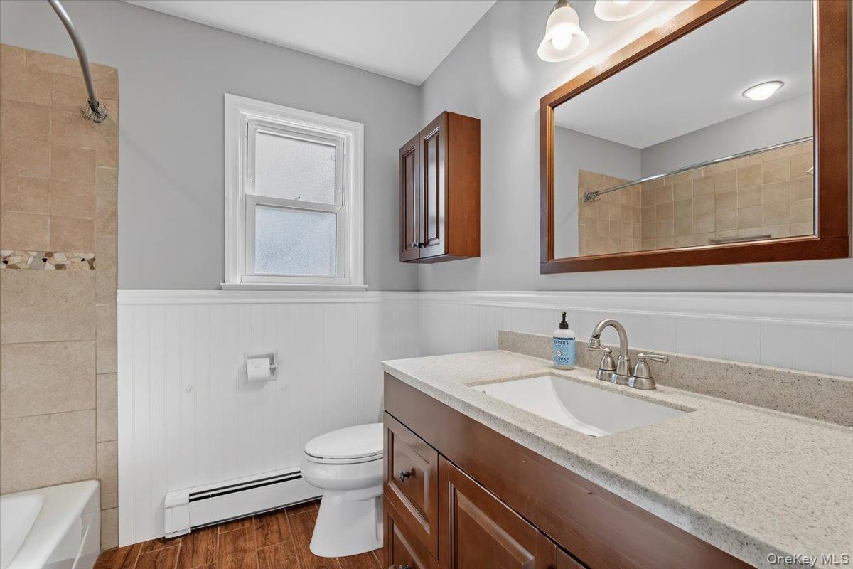 15 Orchard Road, Putnam Valley, NY 10579