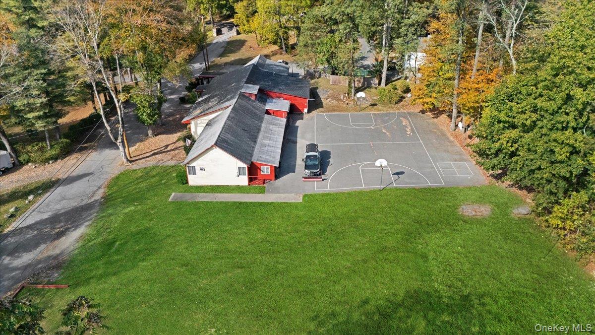 15 Orchard Road, Putnam Valley, NY 10579