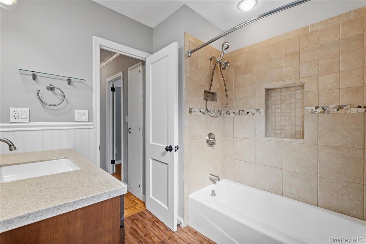 15 Orchard Road, Putnam Valley, NY 10579