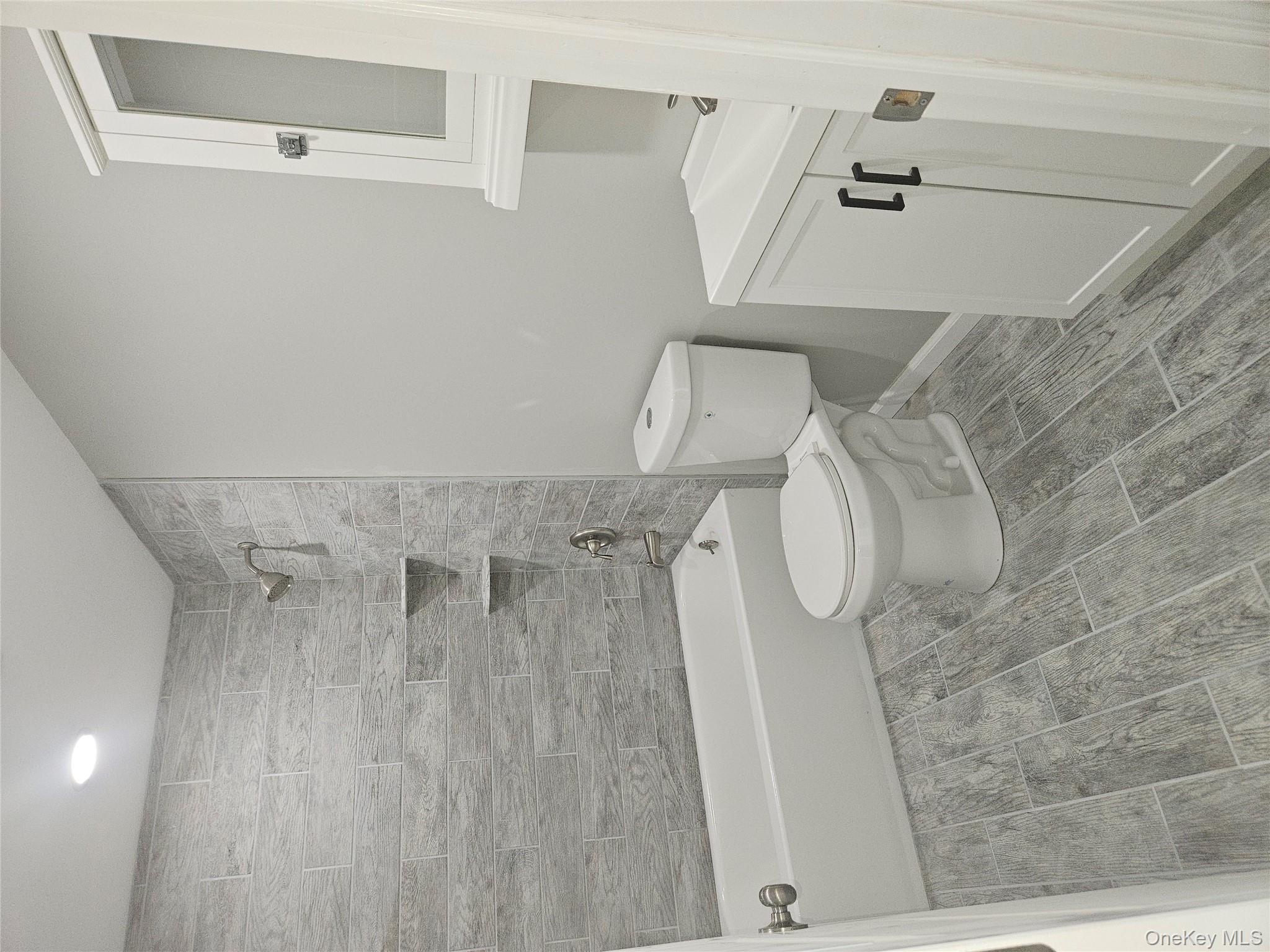 700 Hallock Avenue, Port Jefferson Station, NY 11776