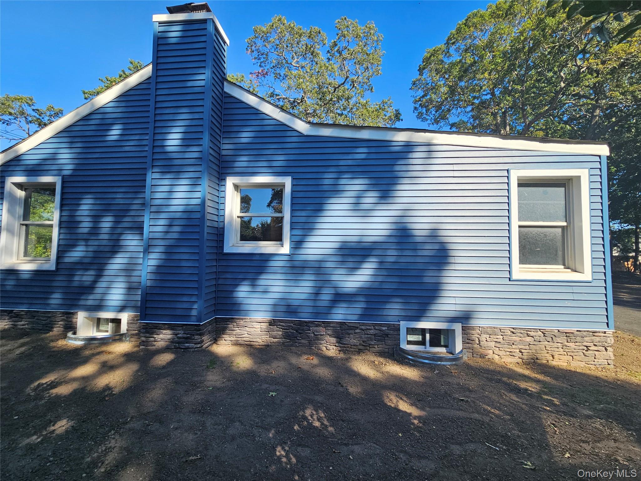 700 Hallock Avenue, Port Jefferson Station, NY 11776