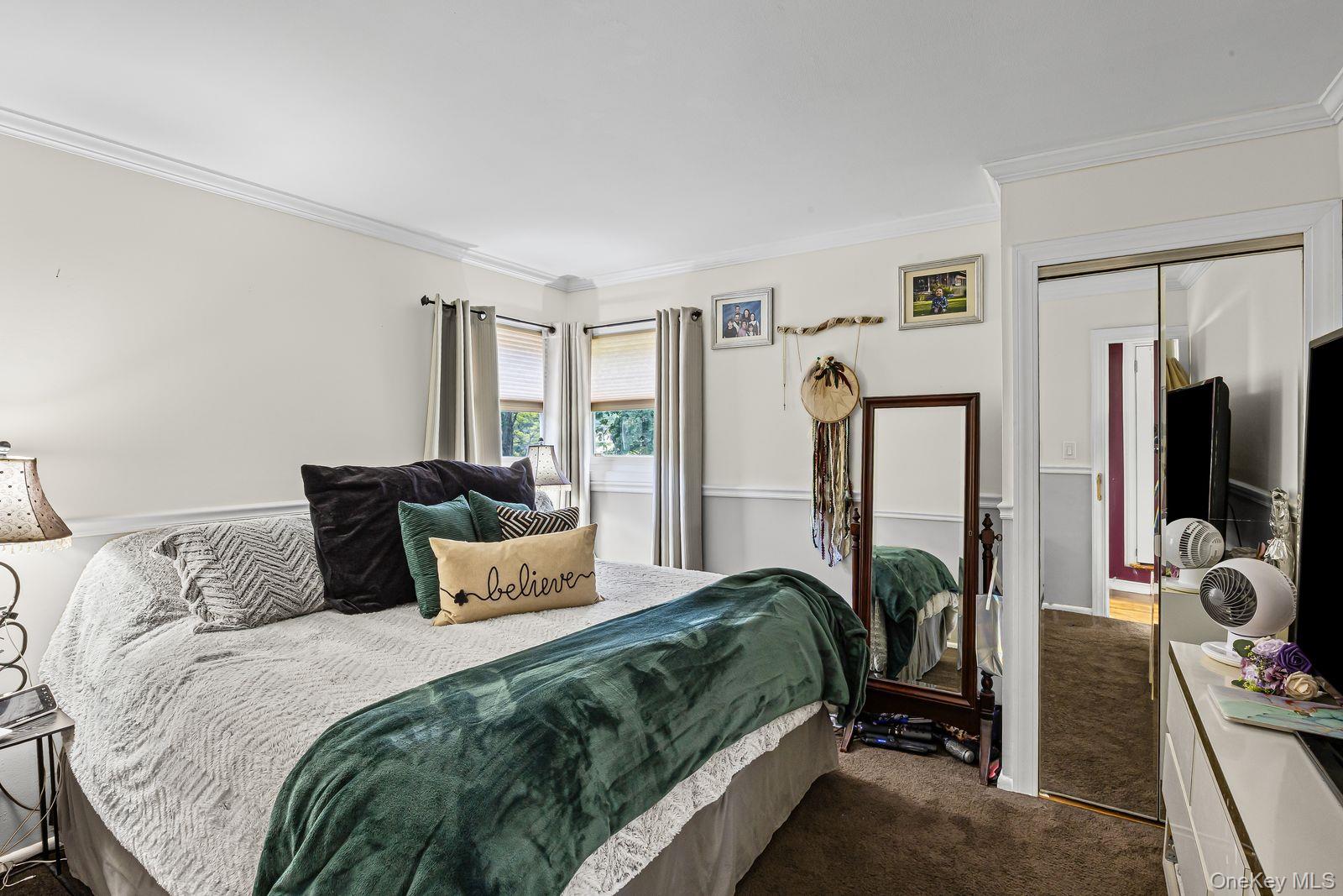 22 Larry Road, Selden, NY 11784