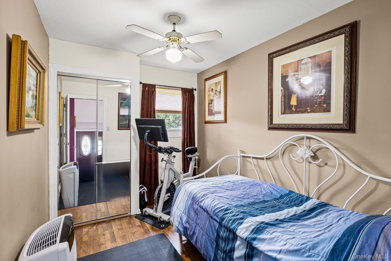 22 Larry Road, Selden, NY 11784