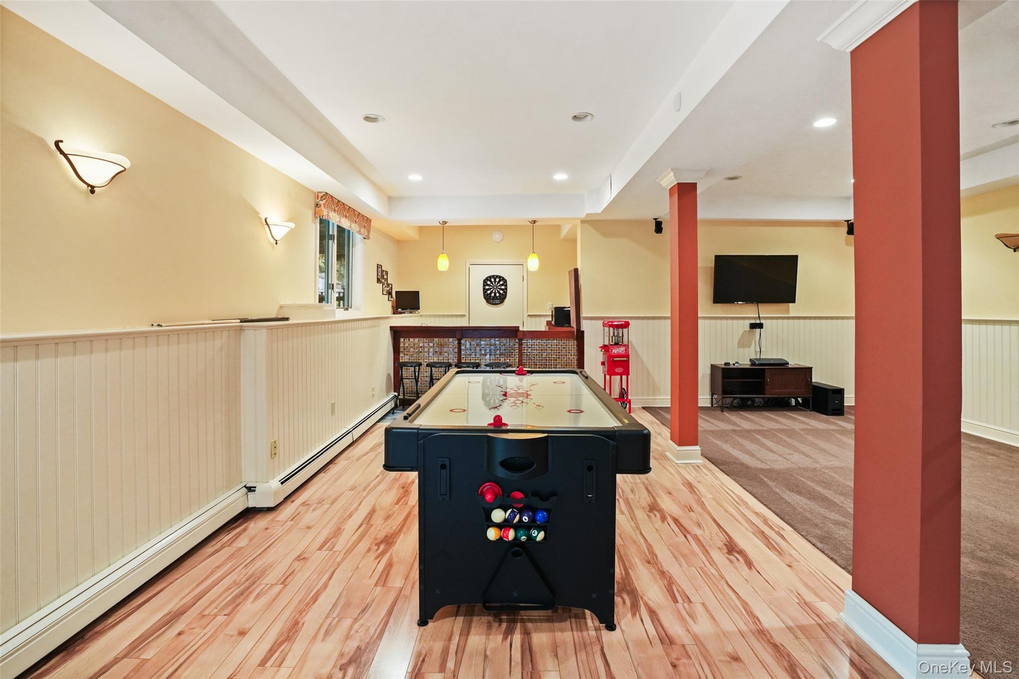 12 Logging Road, Katonah, NY 10536