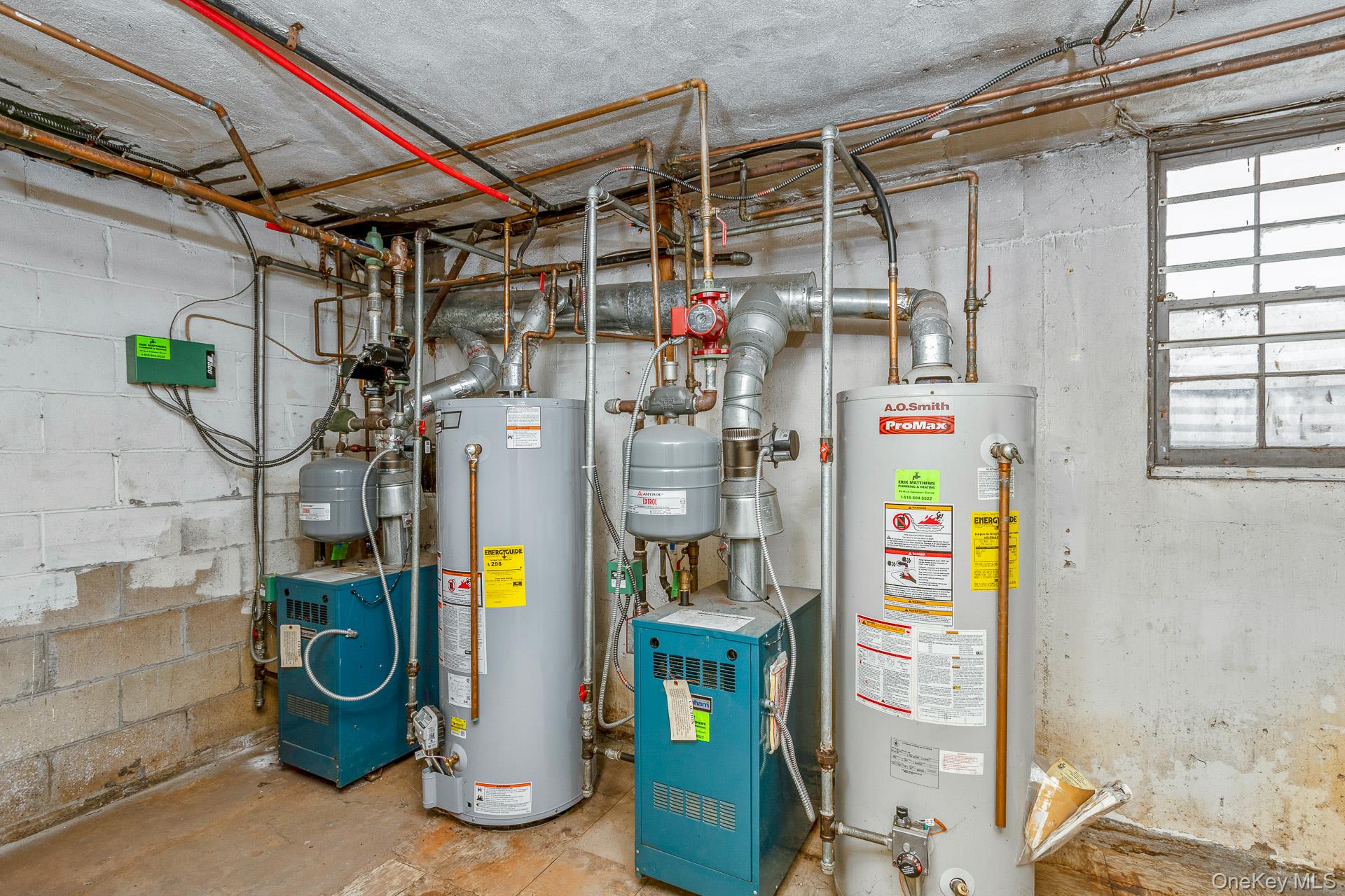 10 Boston Place, Huntington Station, NY 11746