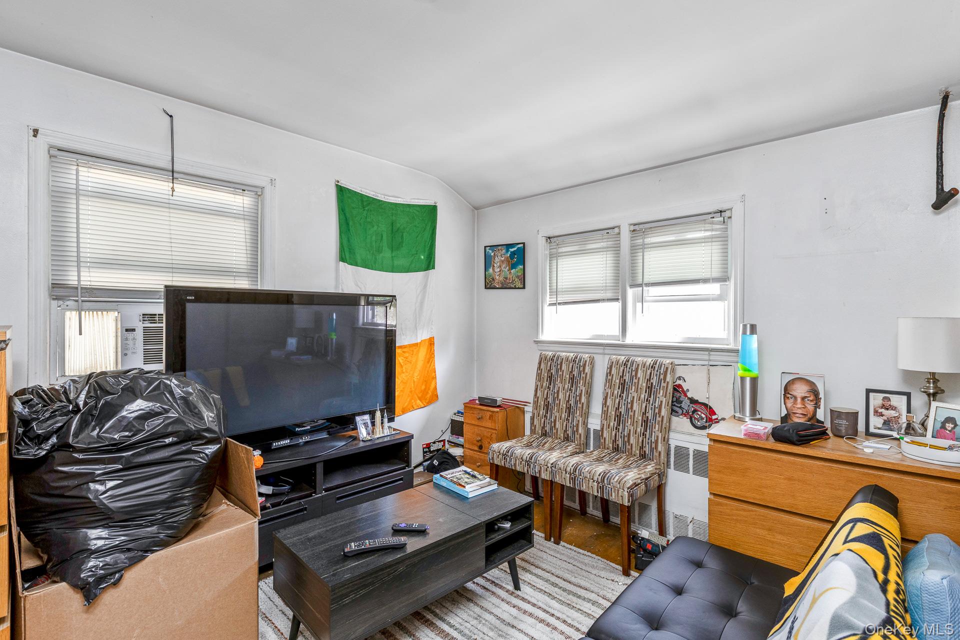 10 Boston Place, Huntington Station, NY 11746