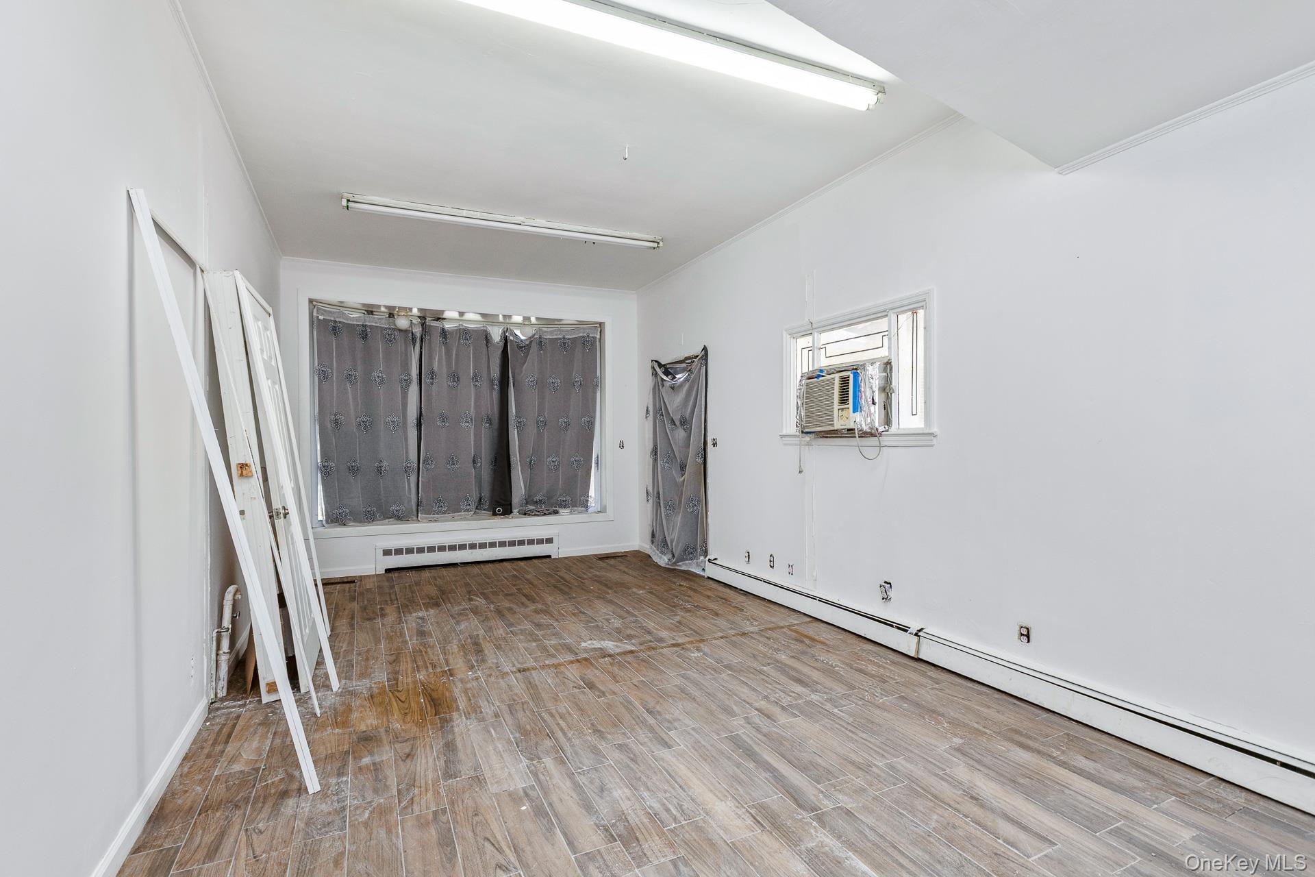 10 Boston Place, Huntington Station, NY 11746