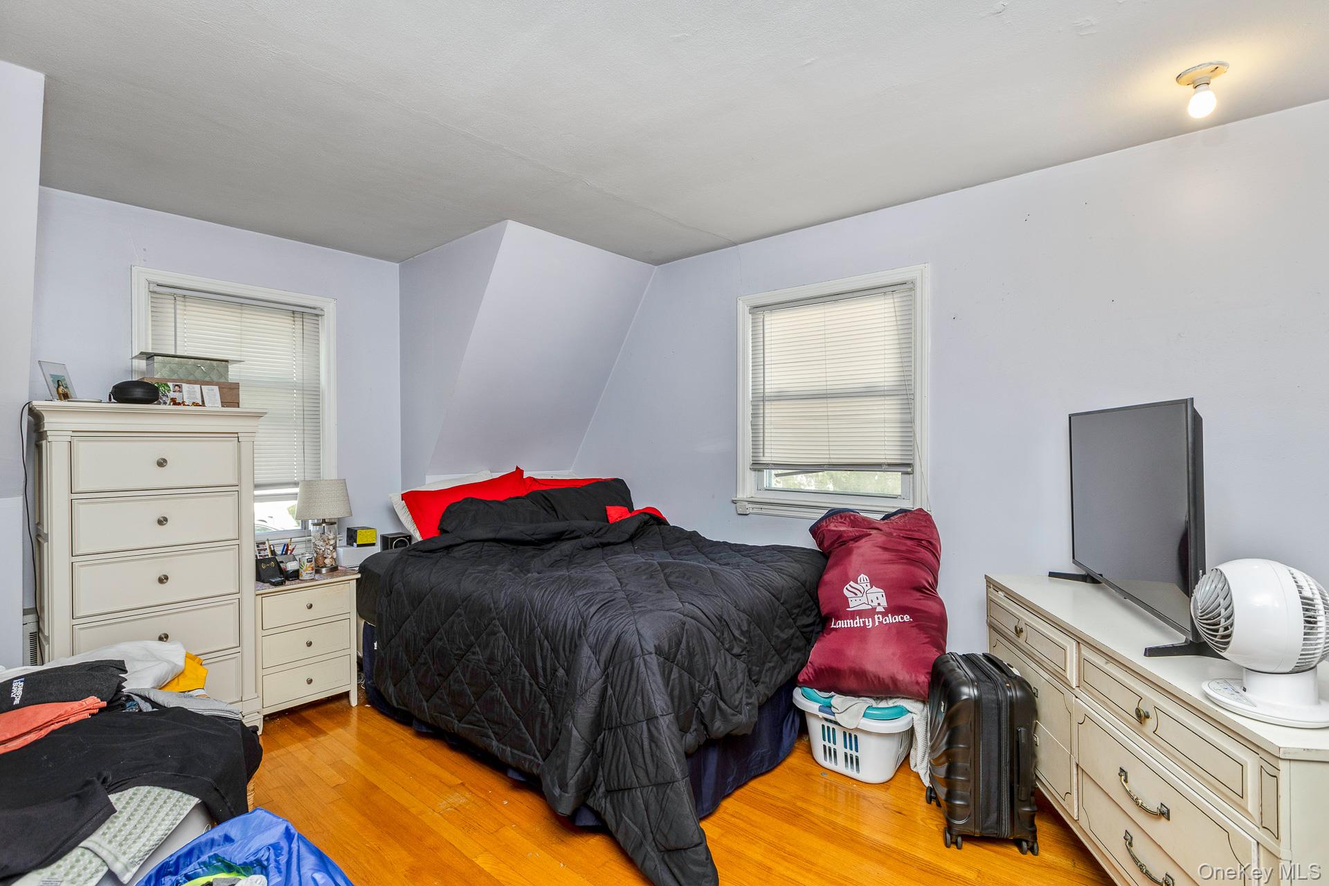 10 Boston Place, Huntington Station, NY 11746