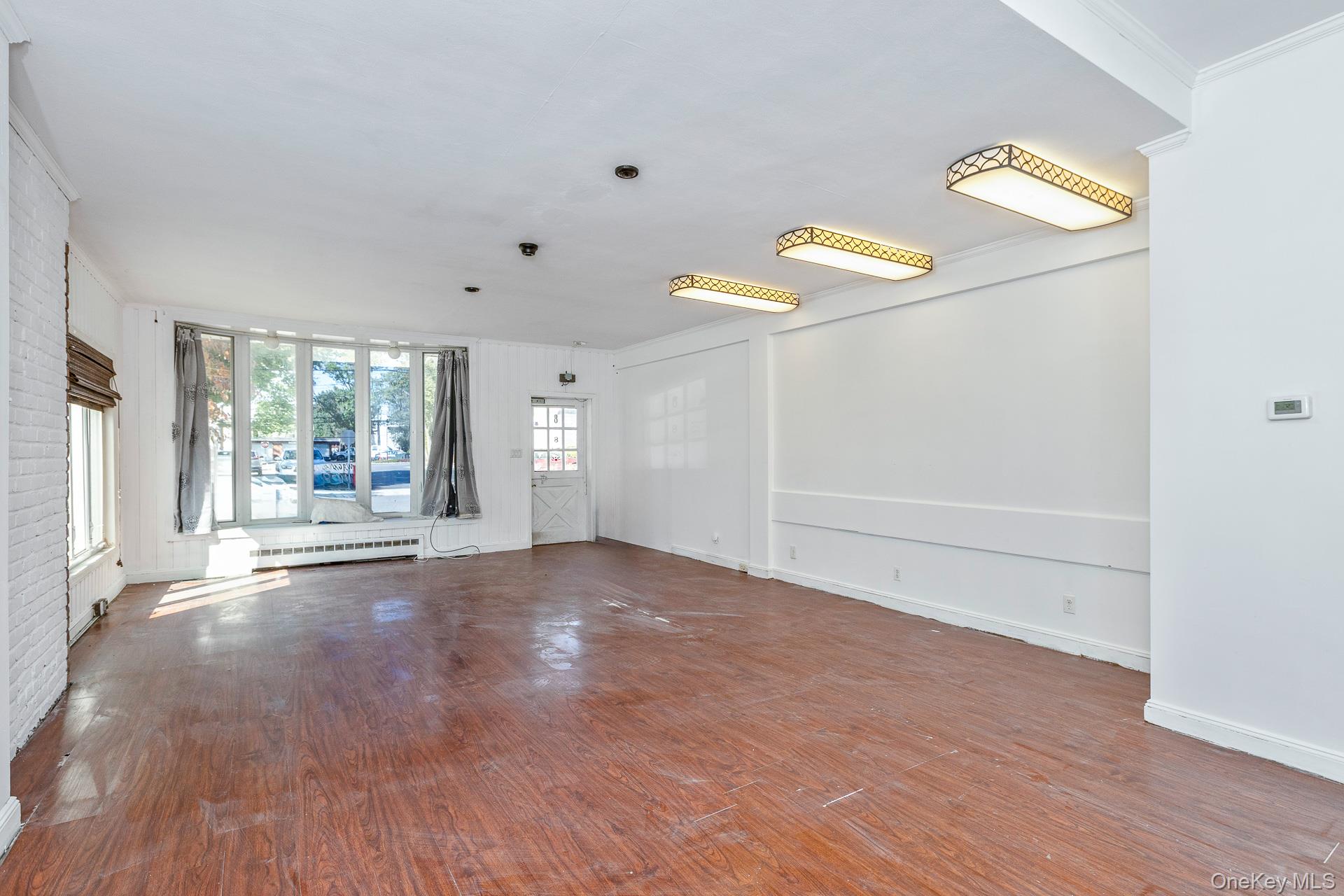 10 Boston Place, Huntington Station, NY 11746