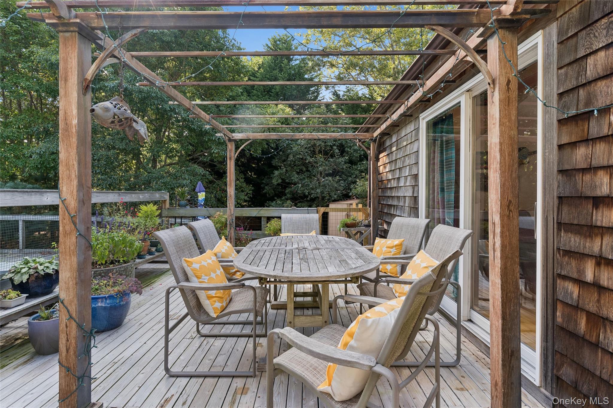 36 Harbor Blvd, East Hampton, NY 11937