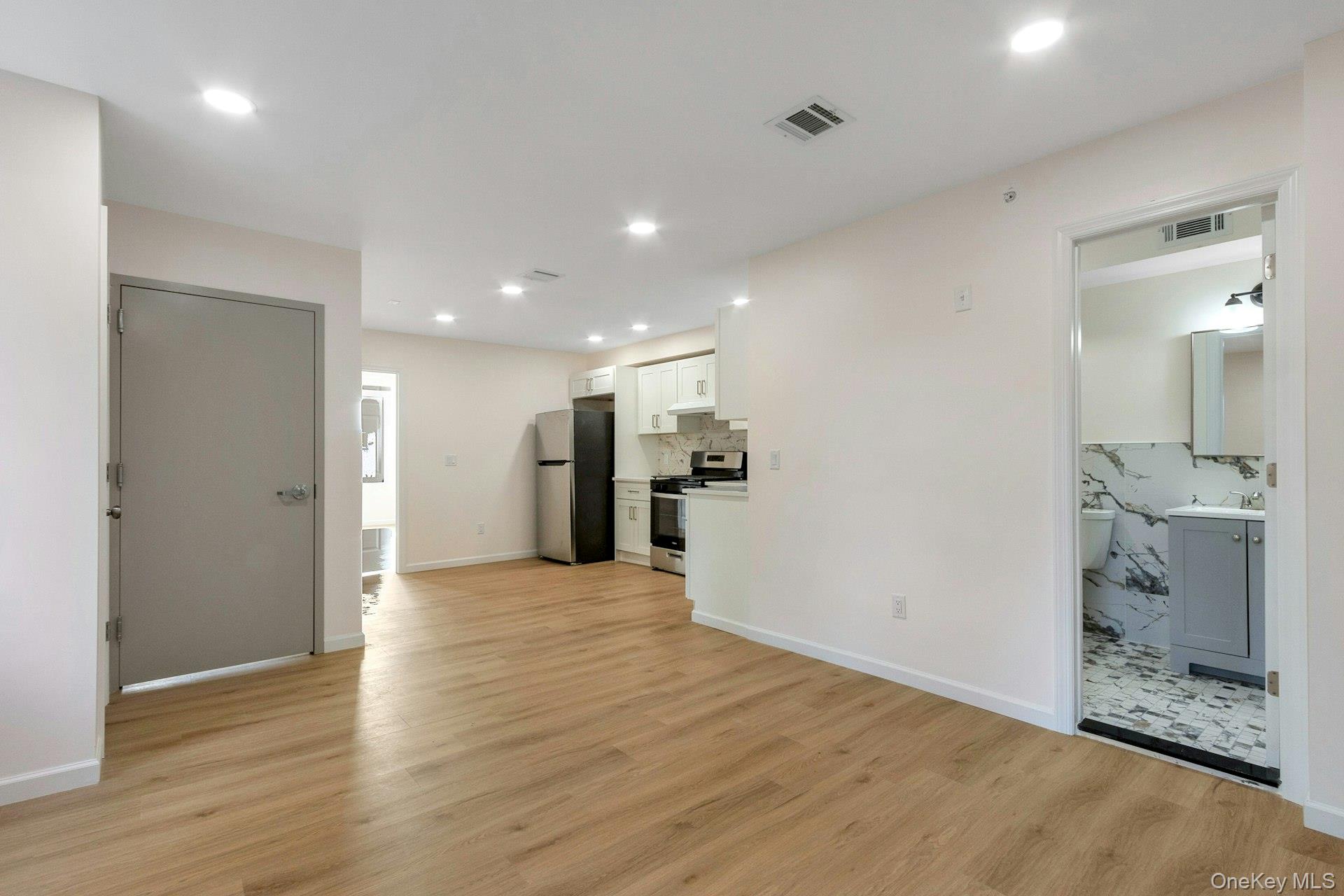 70 Van Ness Street, Newburgh, NY 12550