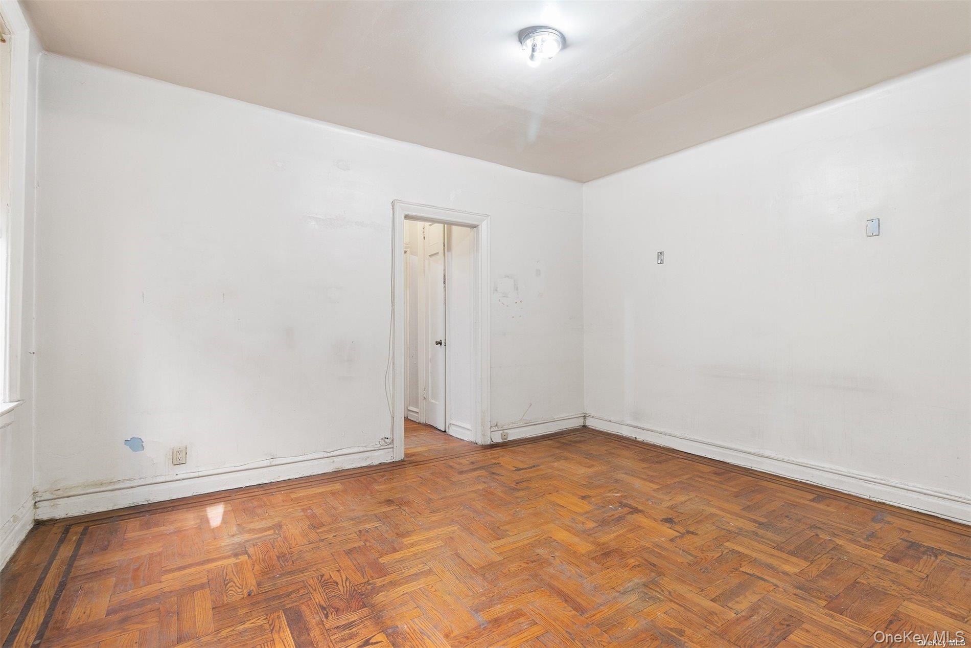 37-20 81st Street # 1F, Jackson Heights, NY 11372